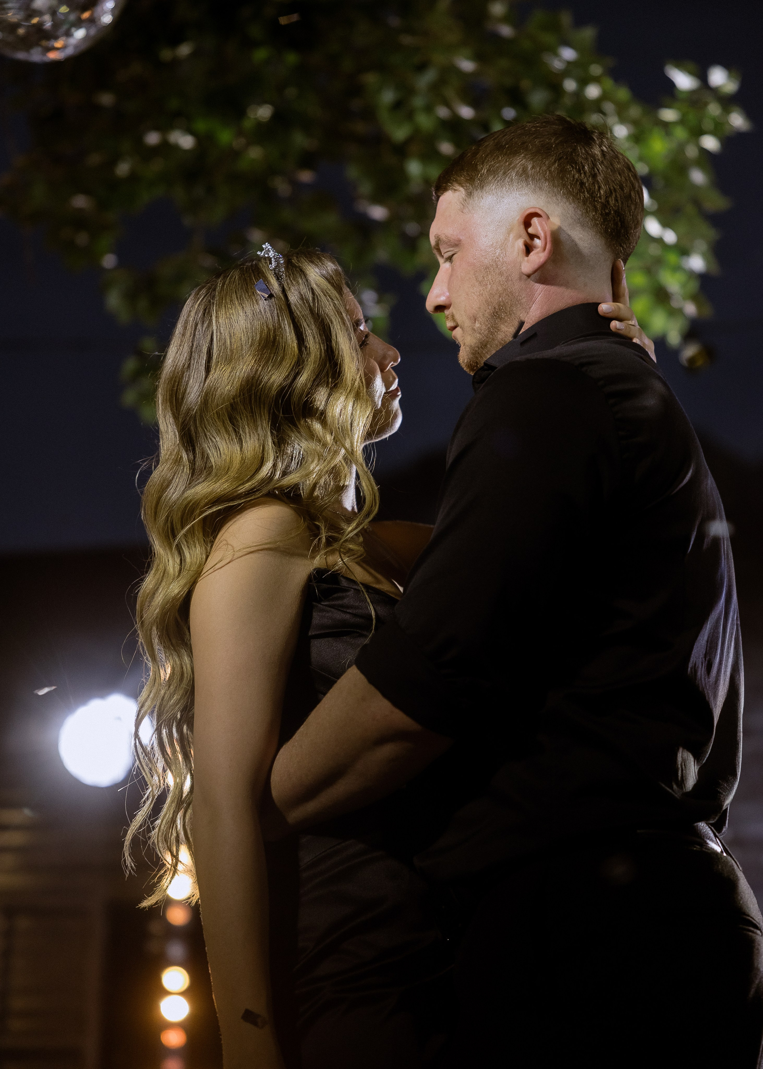 Дмитрий и Алита. Фотограф Эмиль Исякаев