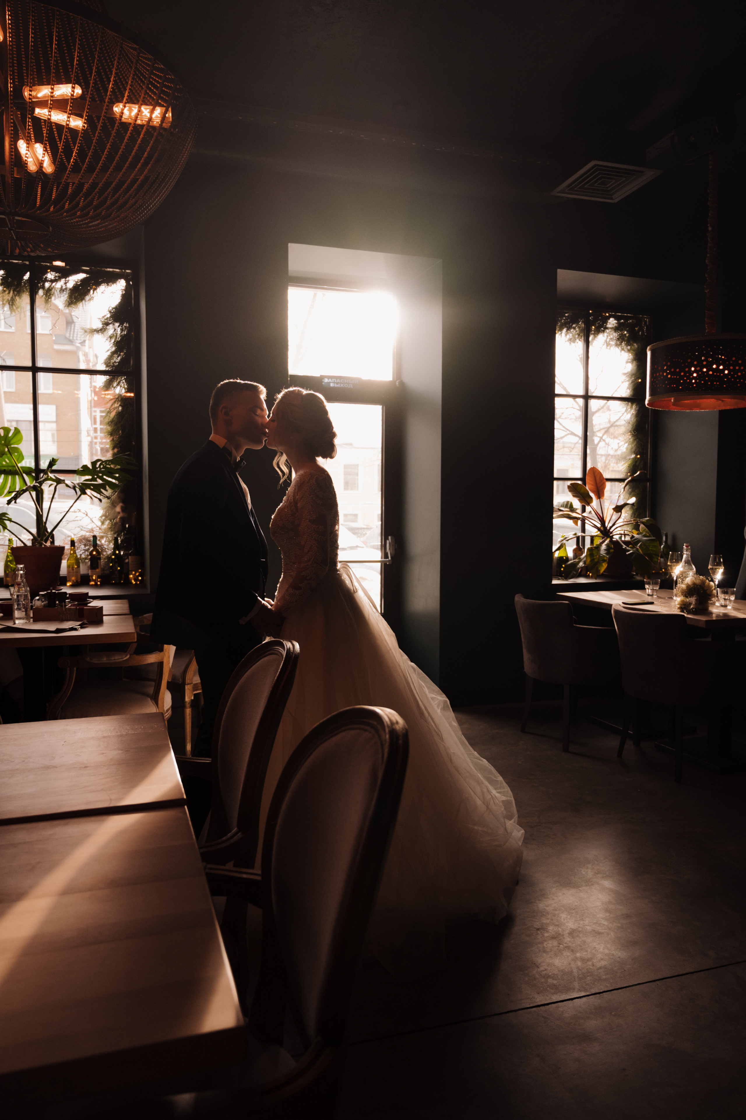 Anna & Fyodor. Mini wedding. Свадебный и семейный фотограф Вероника Холод