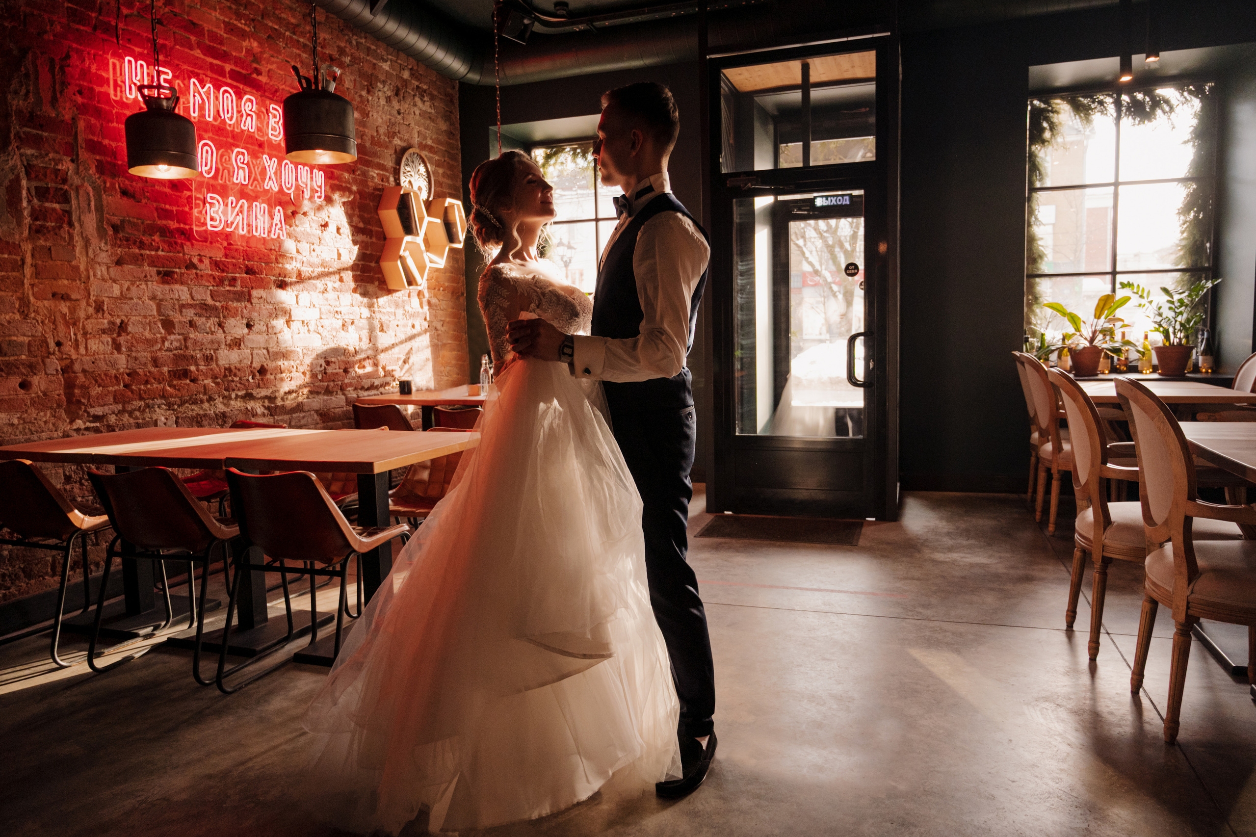 Anna & Fyodor. Mini wedding. Свадебный и семейный фотограф Вероника Холод