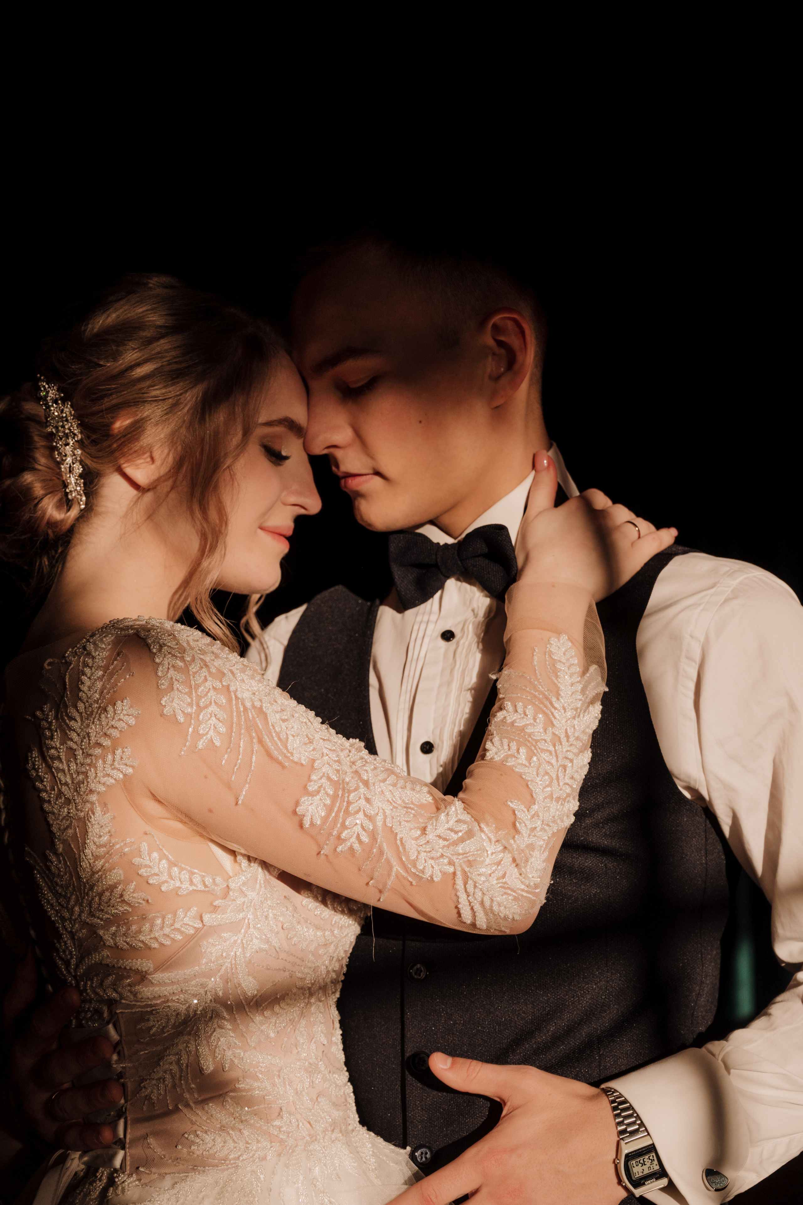 Anna & Fyodor. Mini wedding. Свадебный и семейный фотограф Вероника Холод
