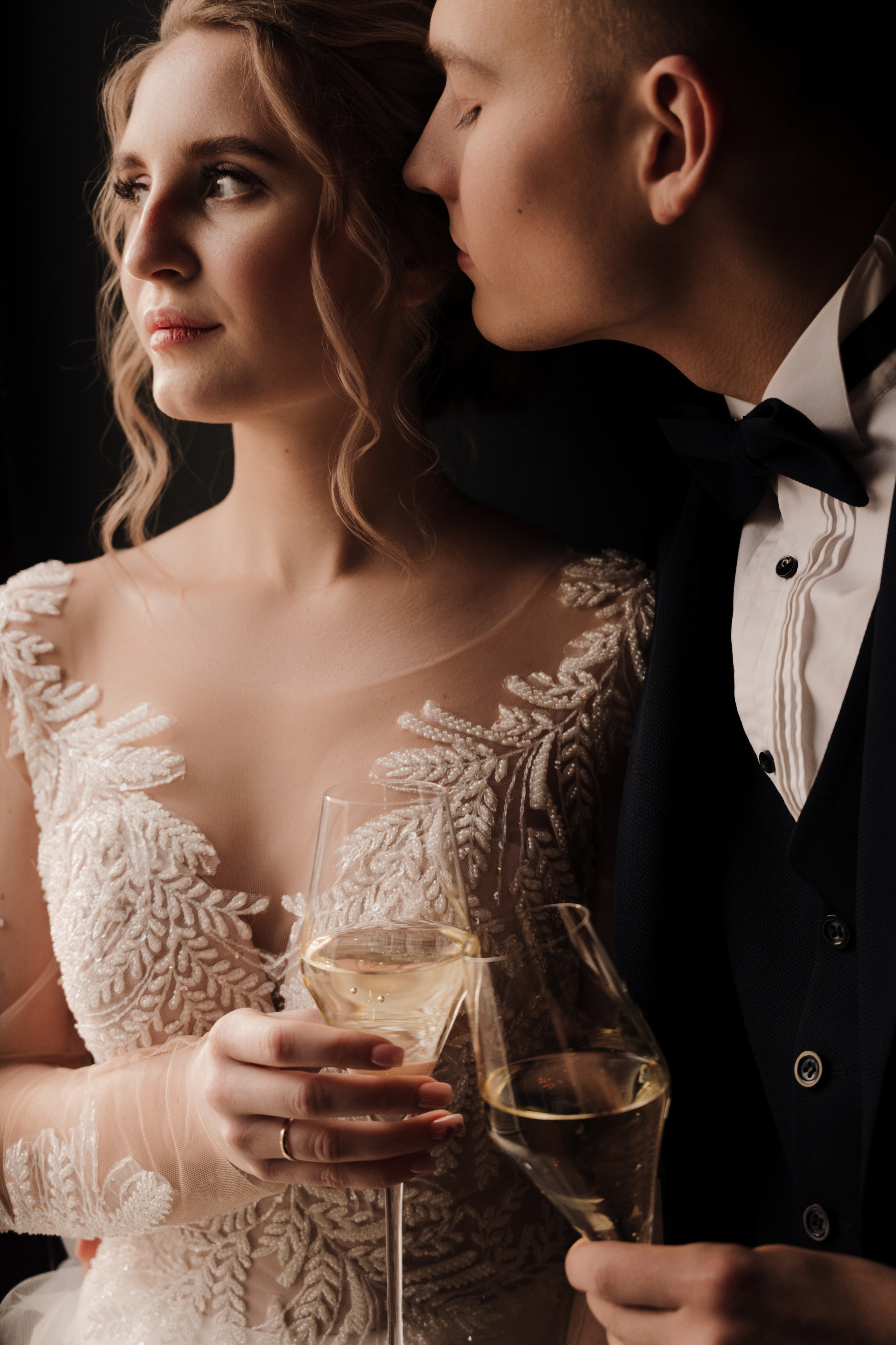 Anna & Fyodor. Mini wedding. Свадебный и семейный фотограф Вероника Холод