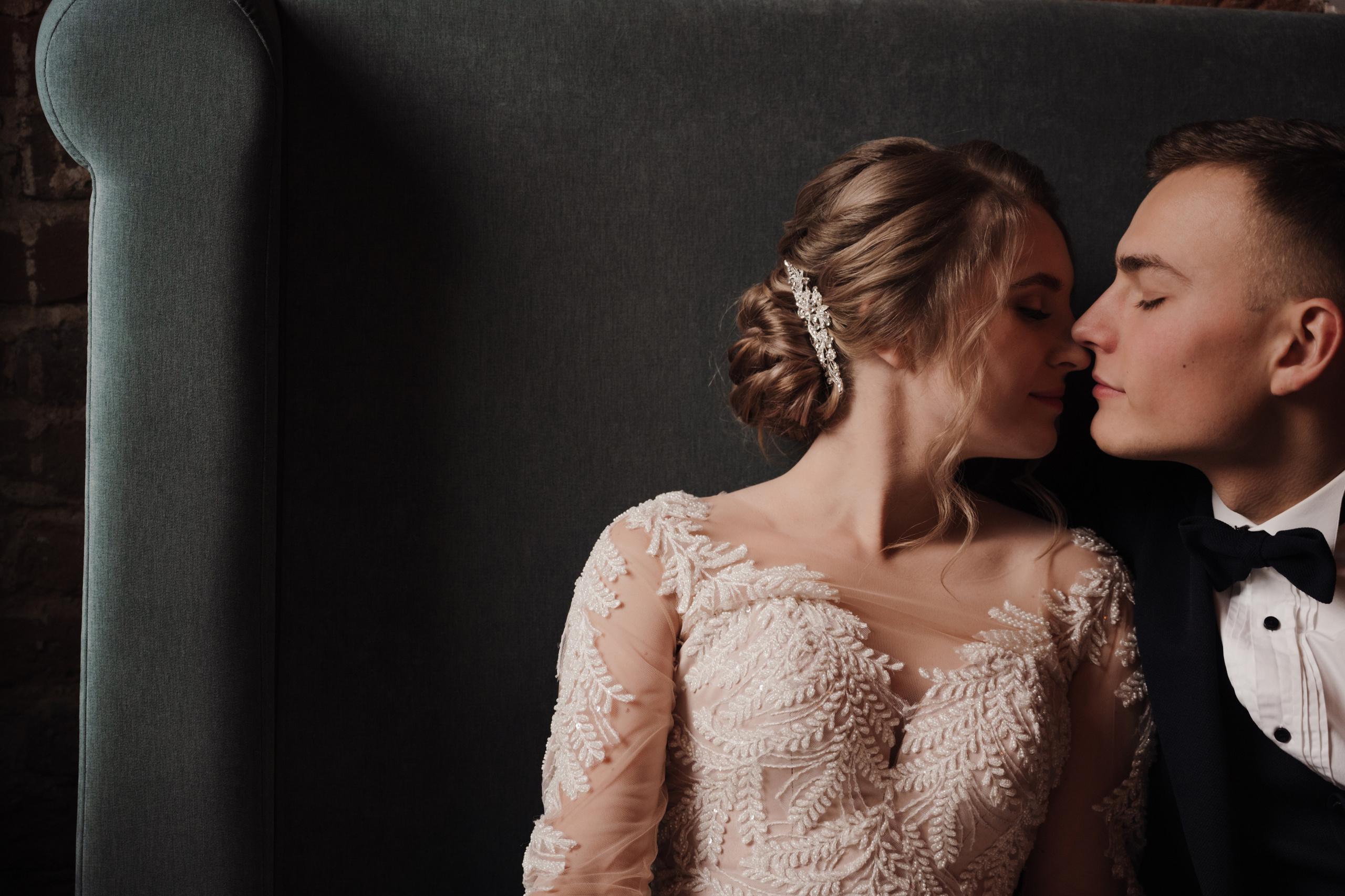 Anna & Fyodor. Mini wedding. Свадебный и семейный фотограф Вероника Холод