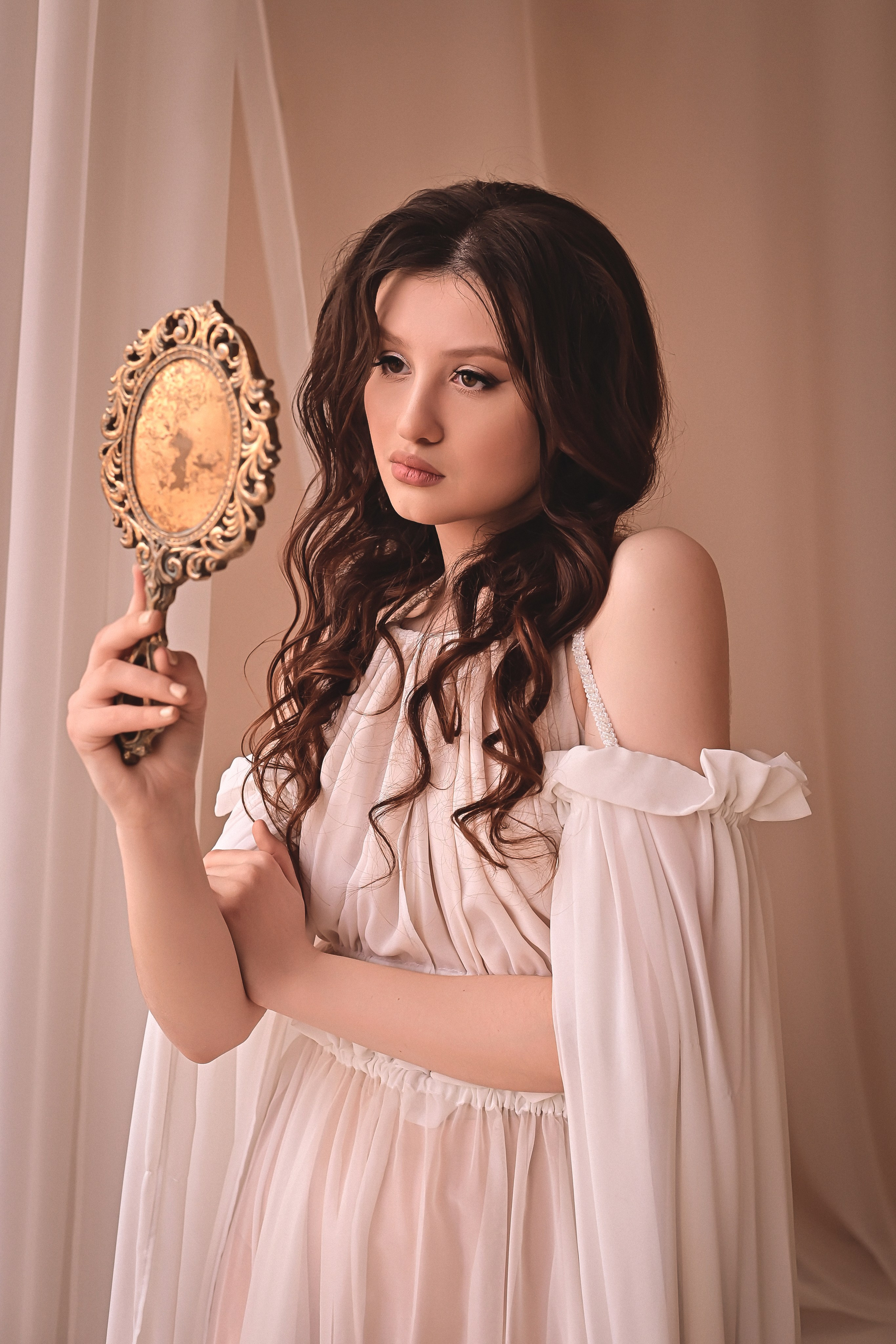 Интерьерная студия. Семейный и свадебный фотограф в Донецке Донская Анастасия