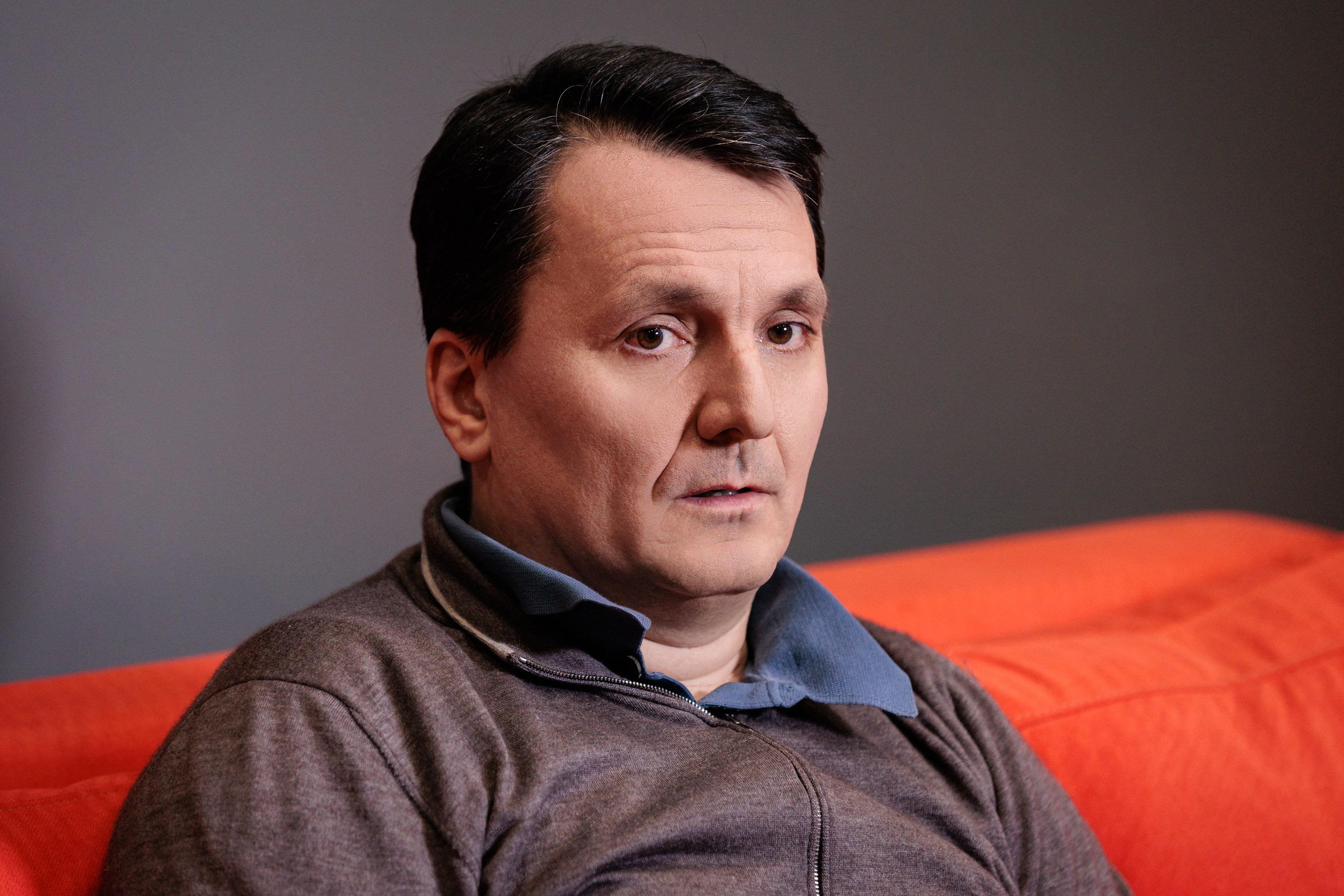 Съемка интеревью с директором. Контент для бизнеса в Екатеринбурге Полдень Медиа