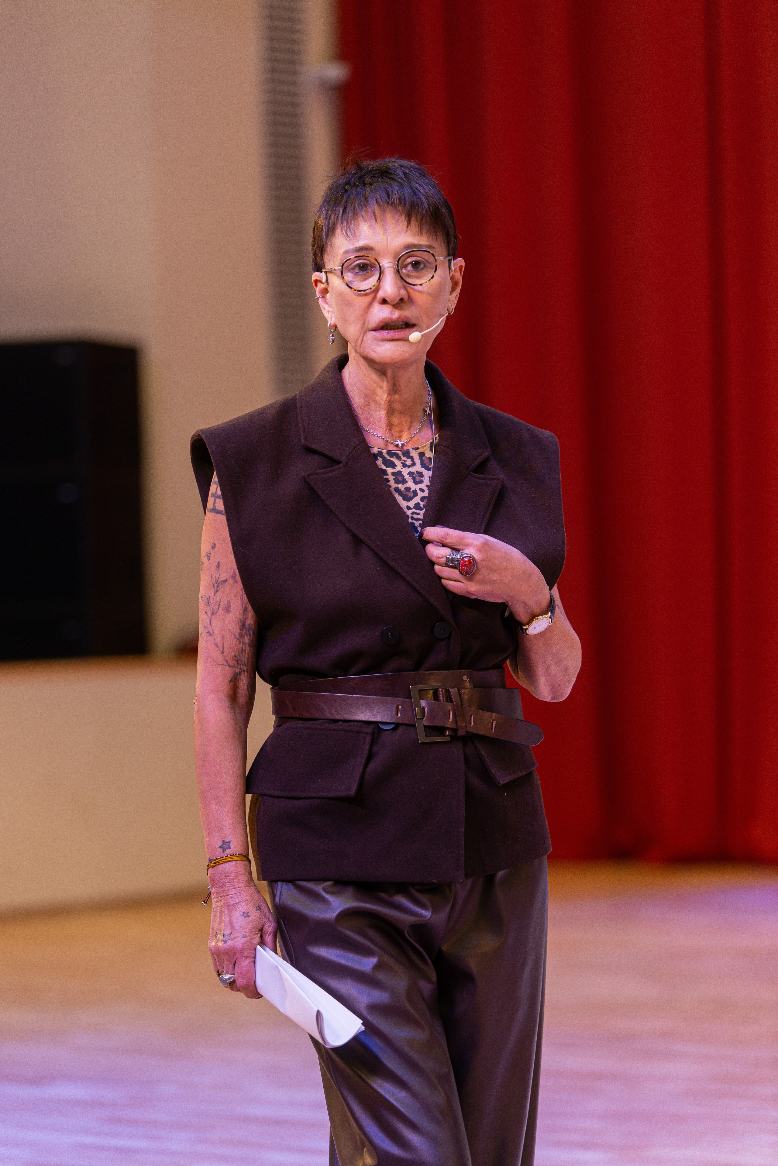 Репортажная съёмка Гала-форума дизайнеров RIW 24. Репортажный и персональный фотограф в Москве