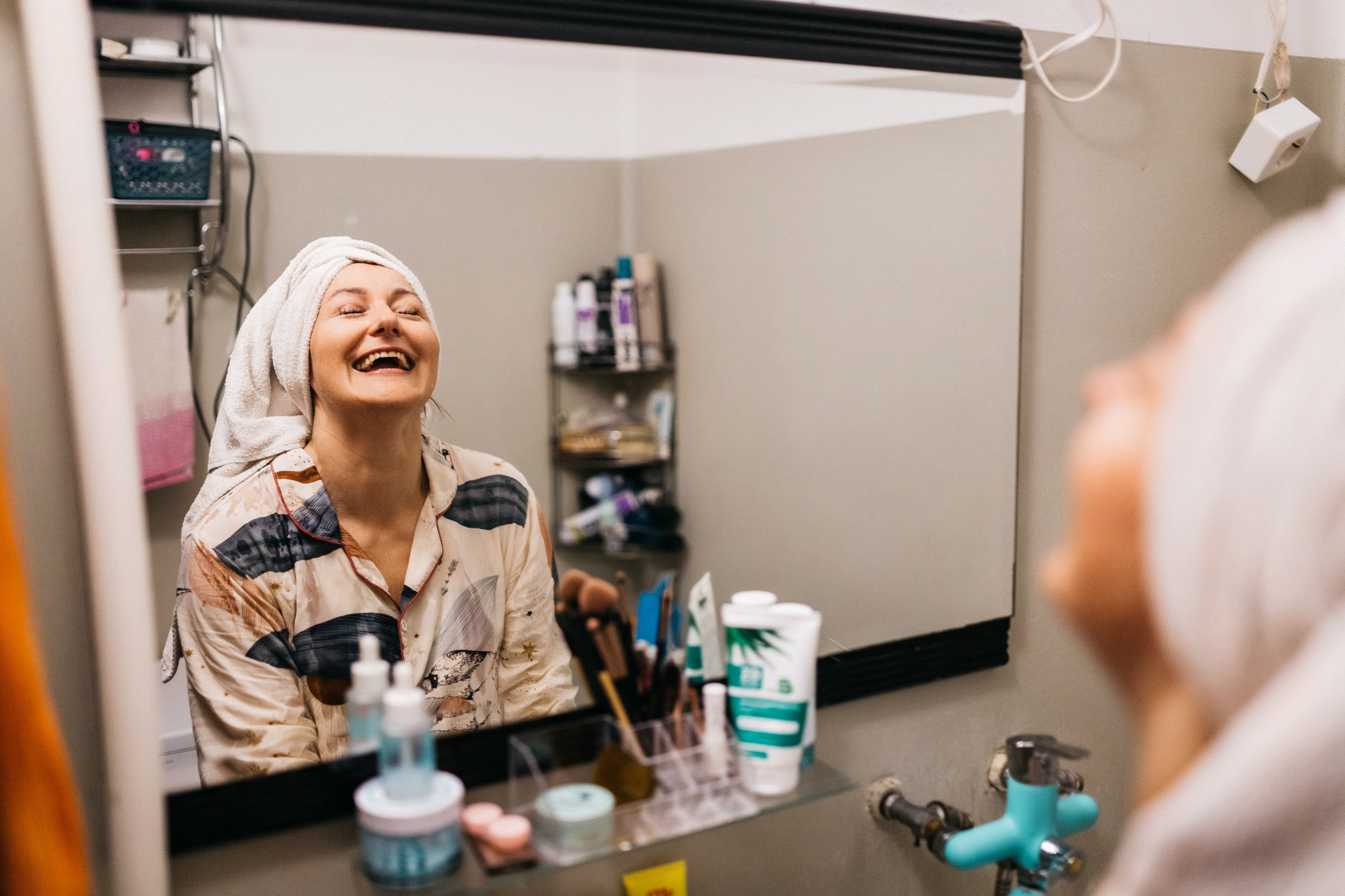 Домашний лайфстайл (утро). Ирина. Июнь 2025. Фотограф Пермь. Свадьбы. Семья и дети, школа, д. сад. Фотокниги