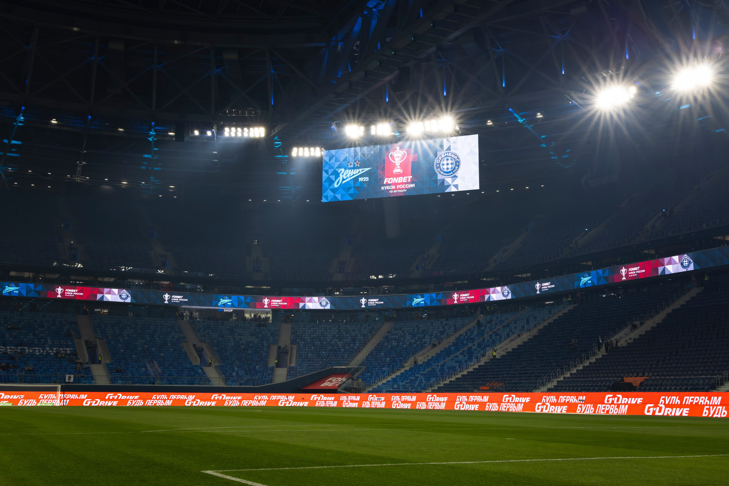 Рекламные кадры LED‑экранов и медиапериметра: контент для продвижения технологичного оборудования. Андрей Головин | Фотограф в Санкт‑Петербурге Репортаж, реклама, персональная съёмка