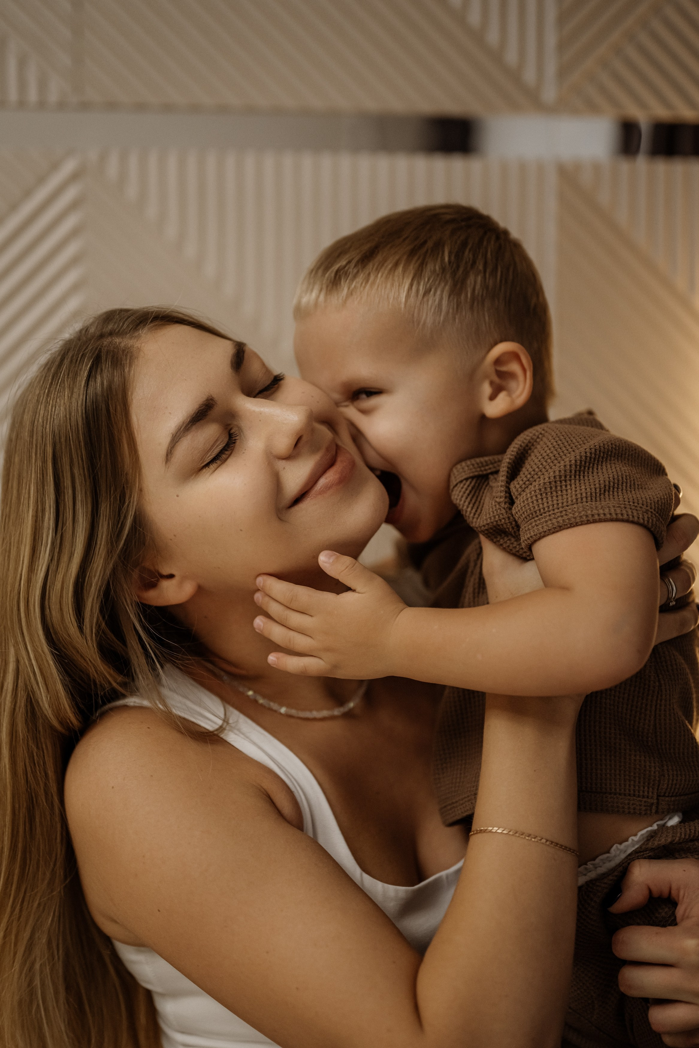 Домашняя фотосессия. Свадебный и семейный фотограф в Сочи Никита Пищов