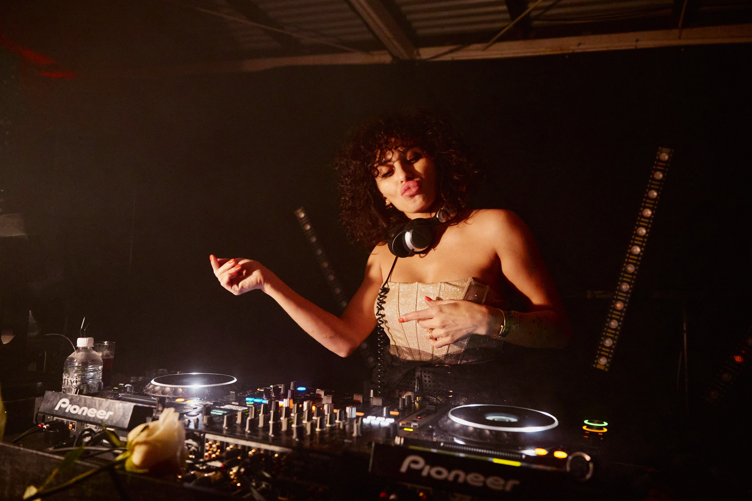 ILLEGAL FRIENDS — MIRAGE [PART III]. СВОИ. ФОТООТЧЕТЫ-СОБЫТИЯ-МЕСТА