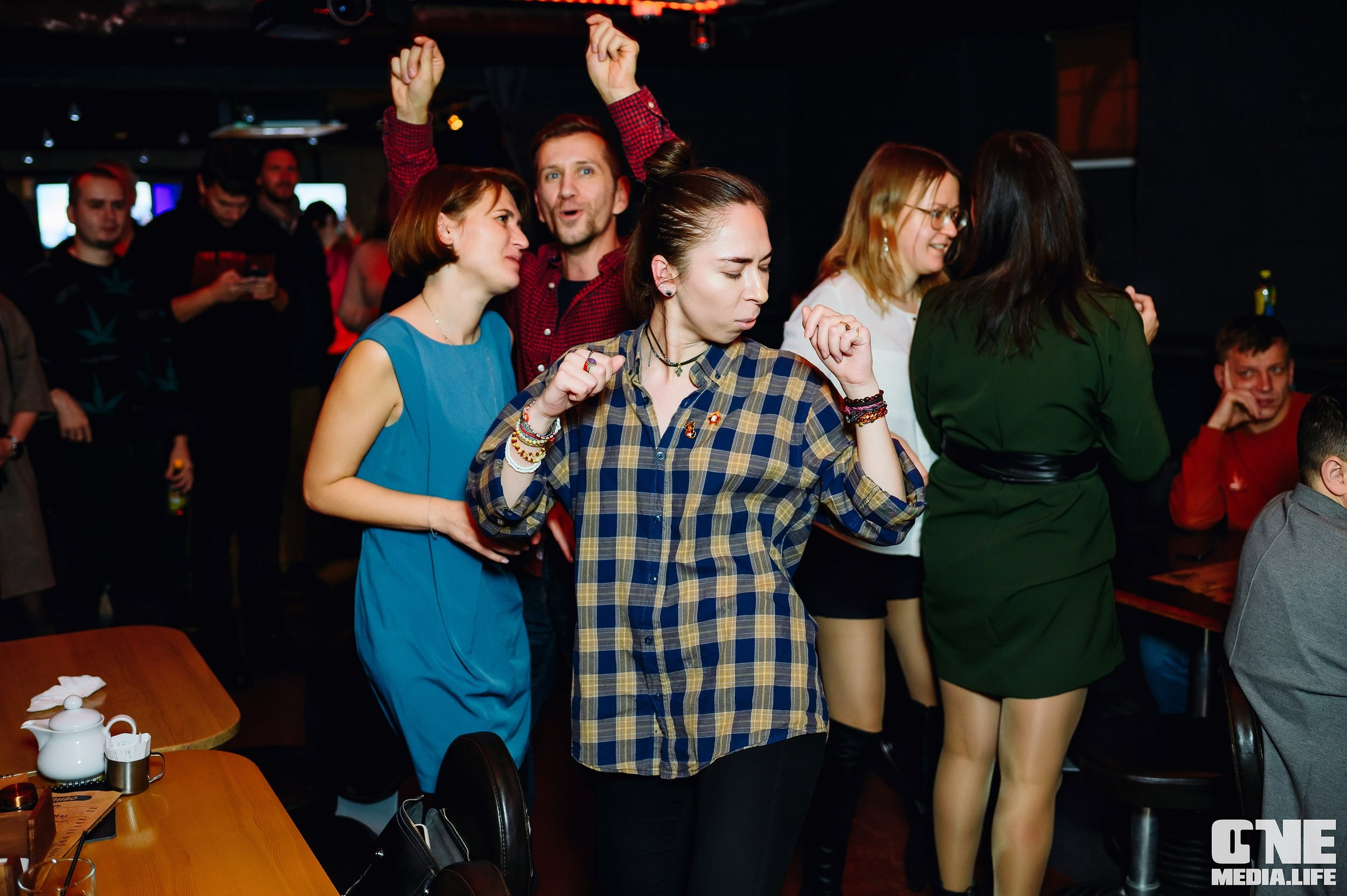 Фоторепортаж из бара Dreadnought. One Media Life: фоторепортажи, фотоотчеты с мероприятий и заведений