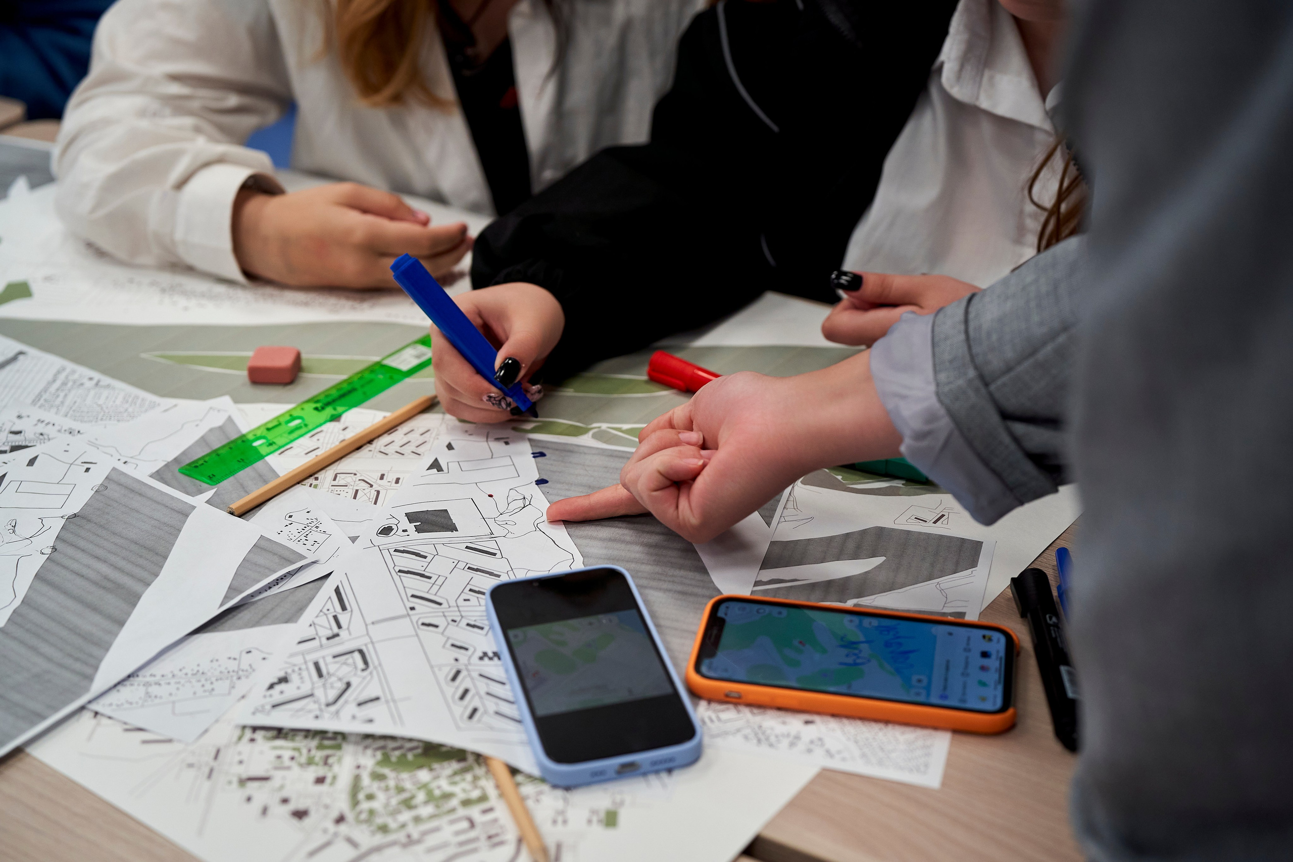 Городская экспедиция «Взрослый взгляд на Нижний» (Эн+ & Точка Урбан). Репортажный фотограф Вилянов Евгений. Нижний Новгород