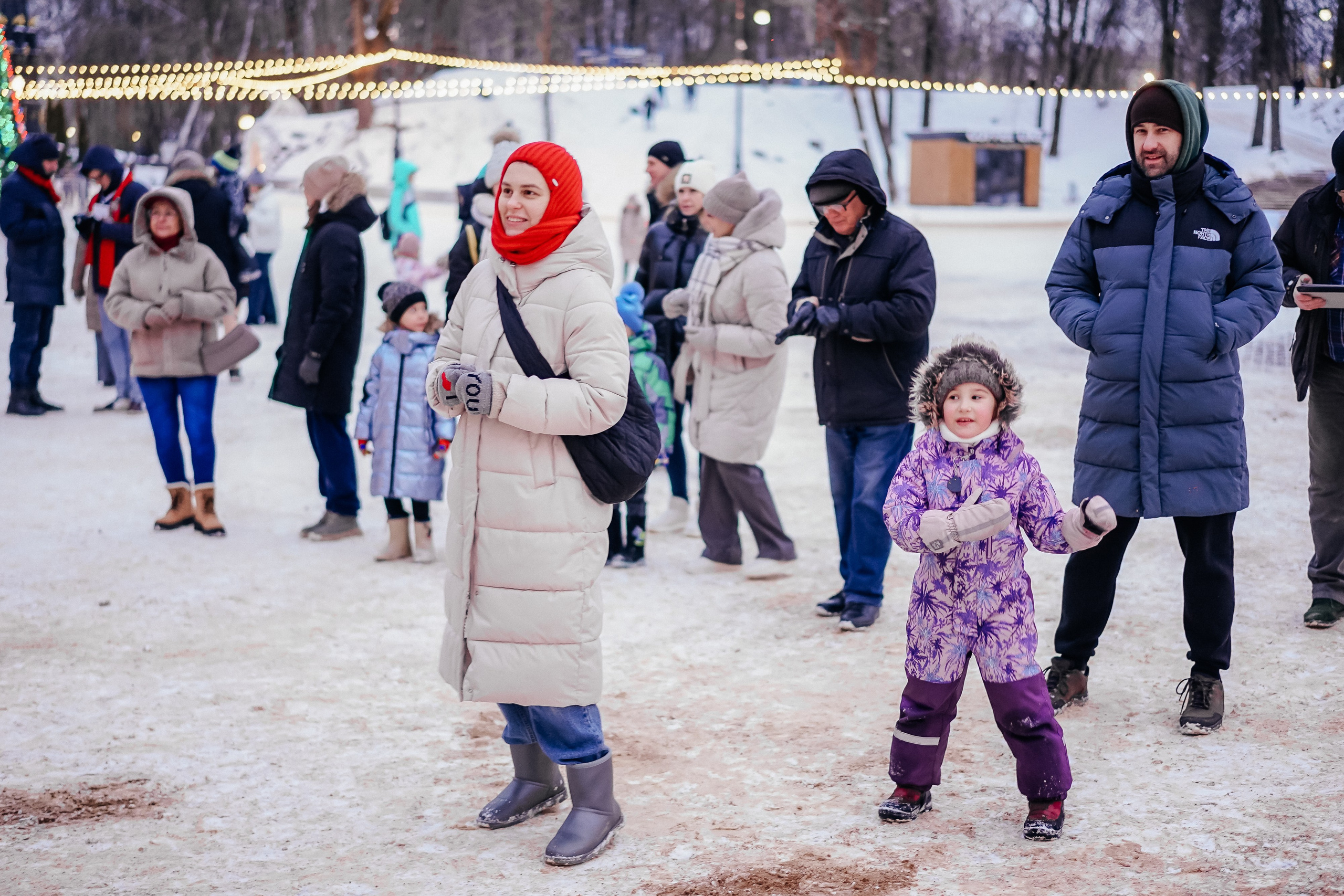 «Предновогодний переполох» Лопатинский сад, 14.12.2024. Фотограф и видеограф Смоленск | Студия Цезарь