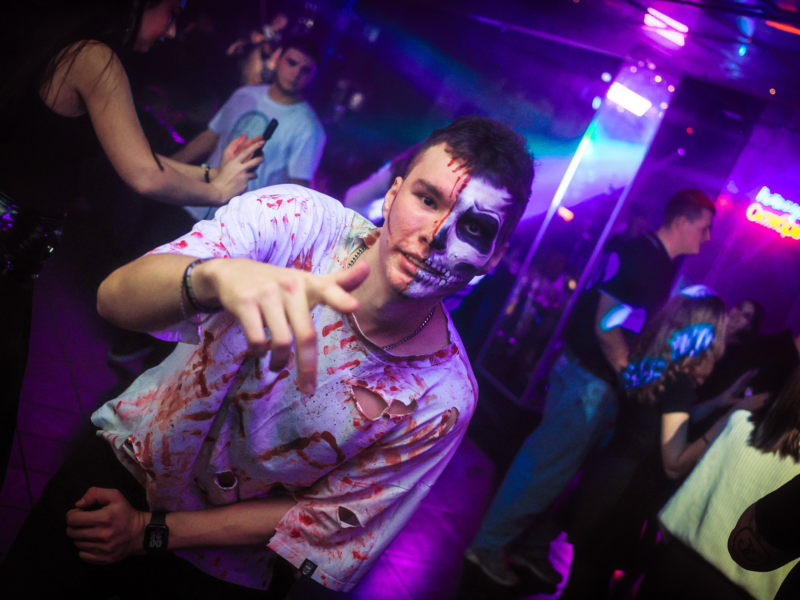 Halloween party | 31.10-01.11.25г. | Ресто-клуб «ОКТЯБРЬ»| Таганрог. Анна Акоста: фотограф в Санкт-Петербурге и Таганроге