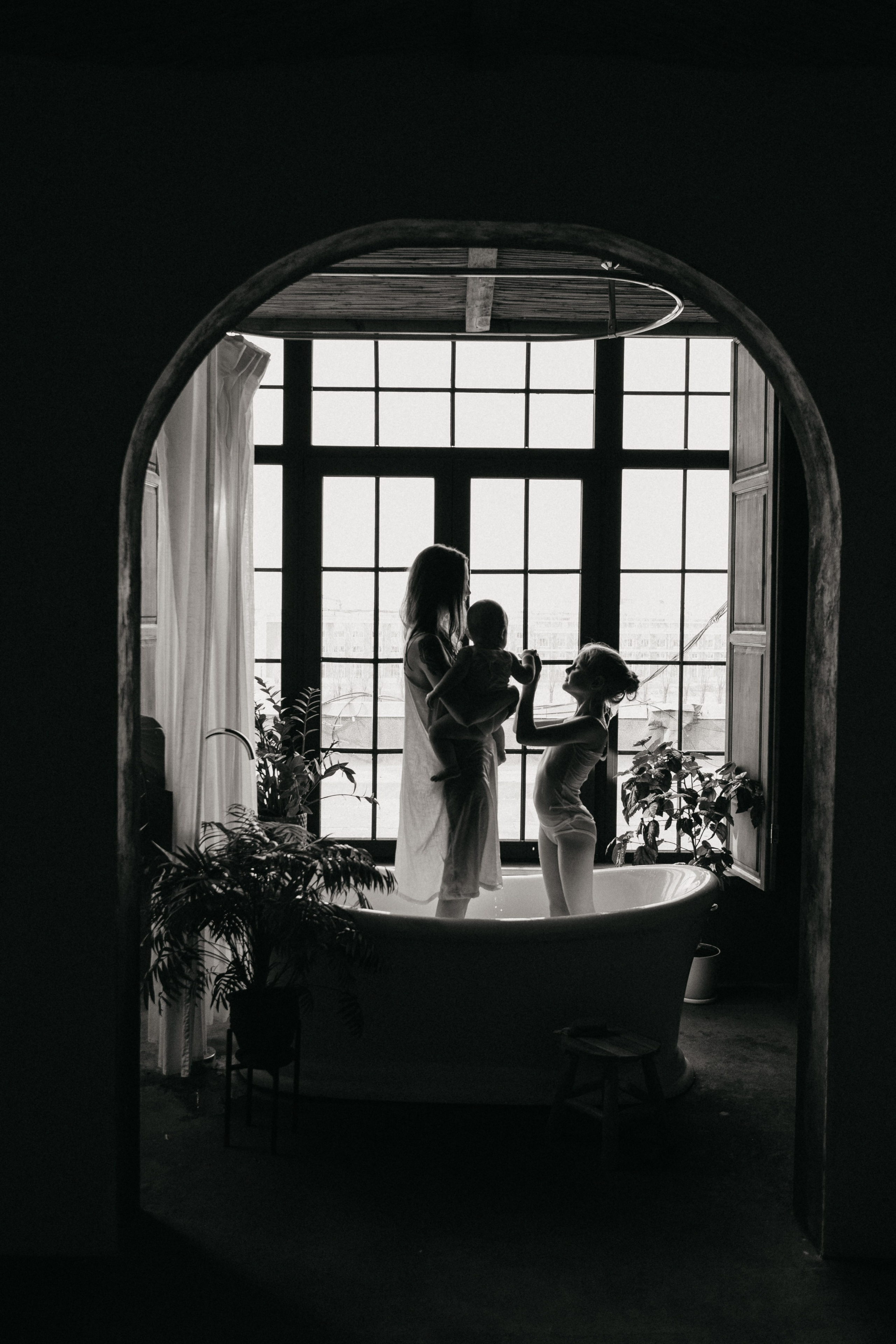 Даша, Полина, Варя. Главная