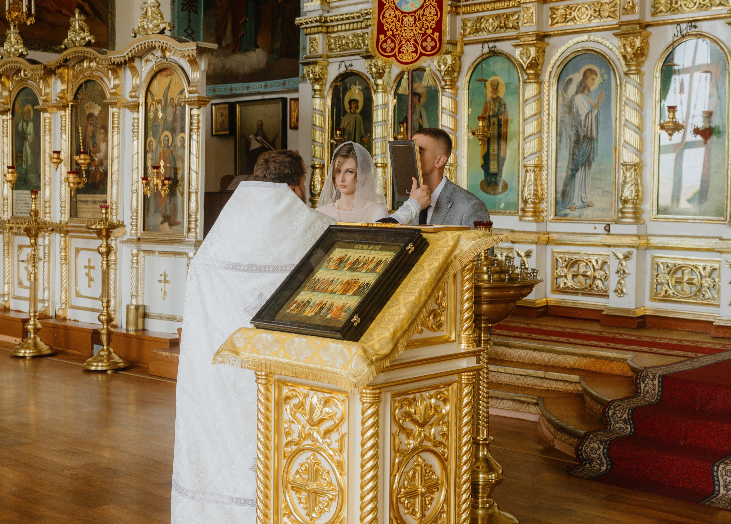 Репортаж. Фотограф Петров Александр Свадьбы, Съемка в студии, Выпускные альбомы г. Балашов