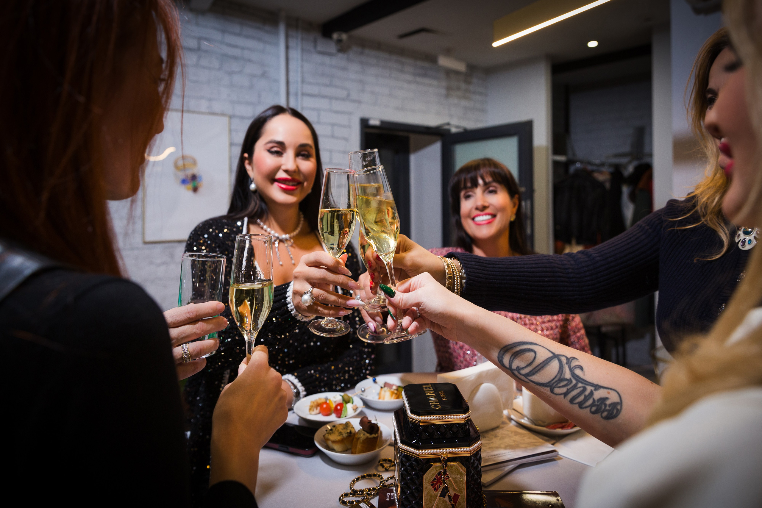 Flawless. Tavat.Fur Тренды 2024. Репортажный Фотограф Александр Назаров. Москва и М.О