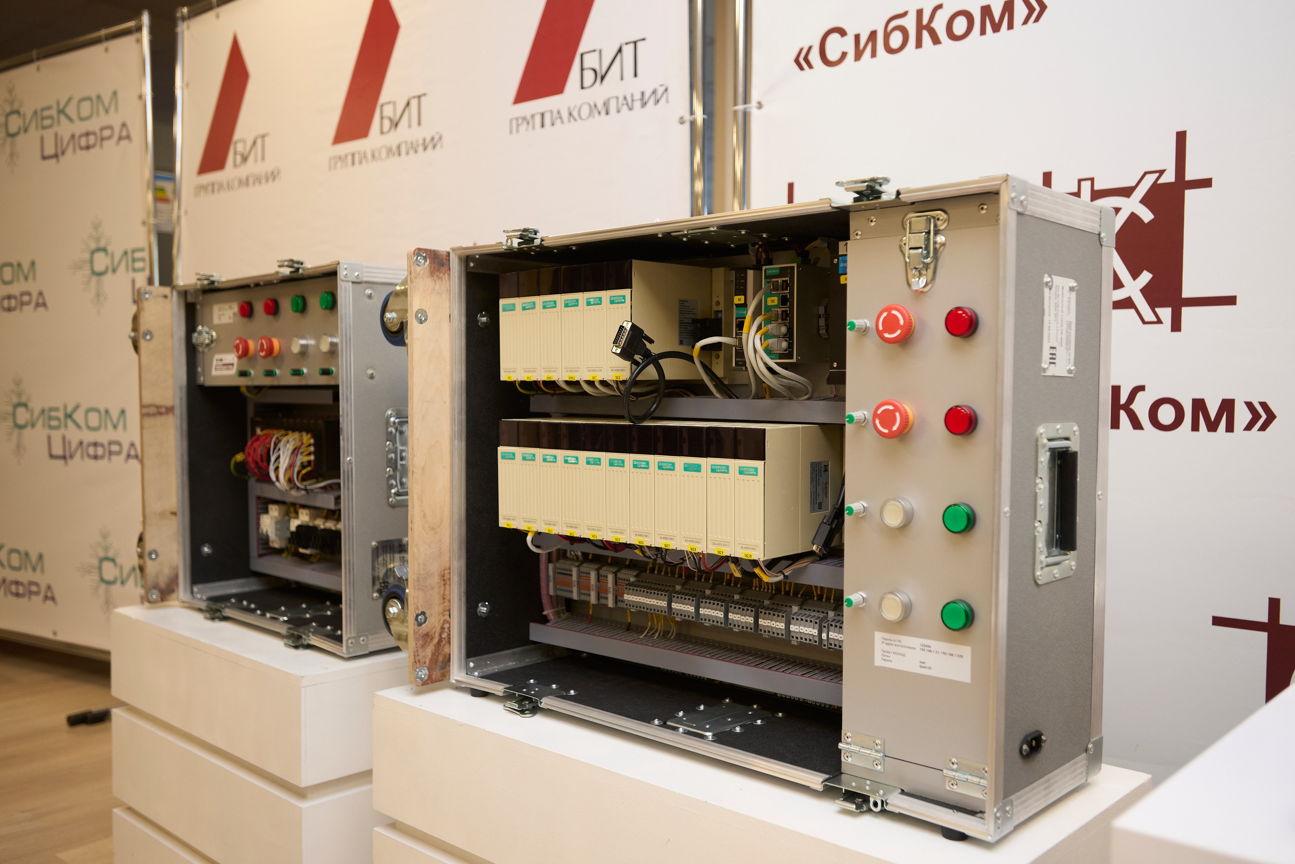 Репортажный фотограф на юбилей корпоратив, мероприятия в Уфе. Свадебный фотограф Тимур Хабибуллин