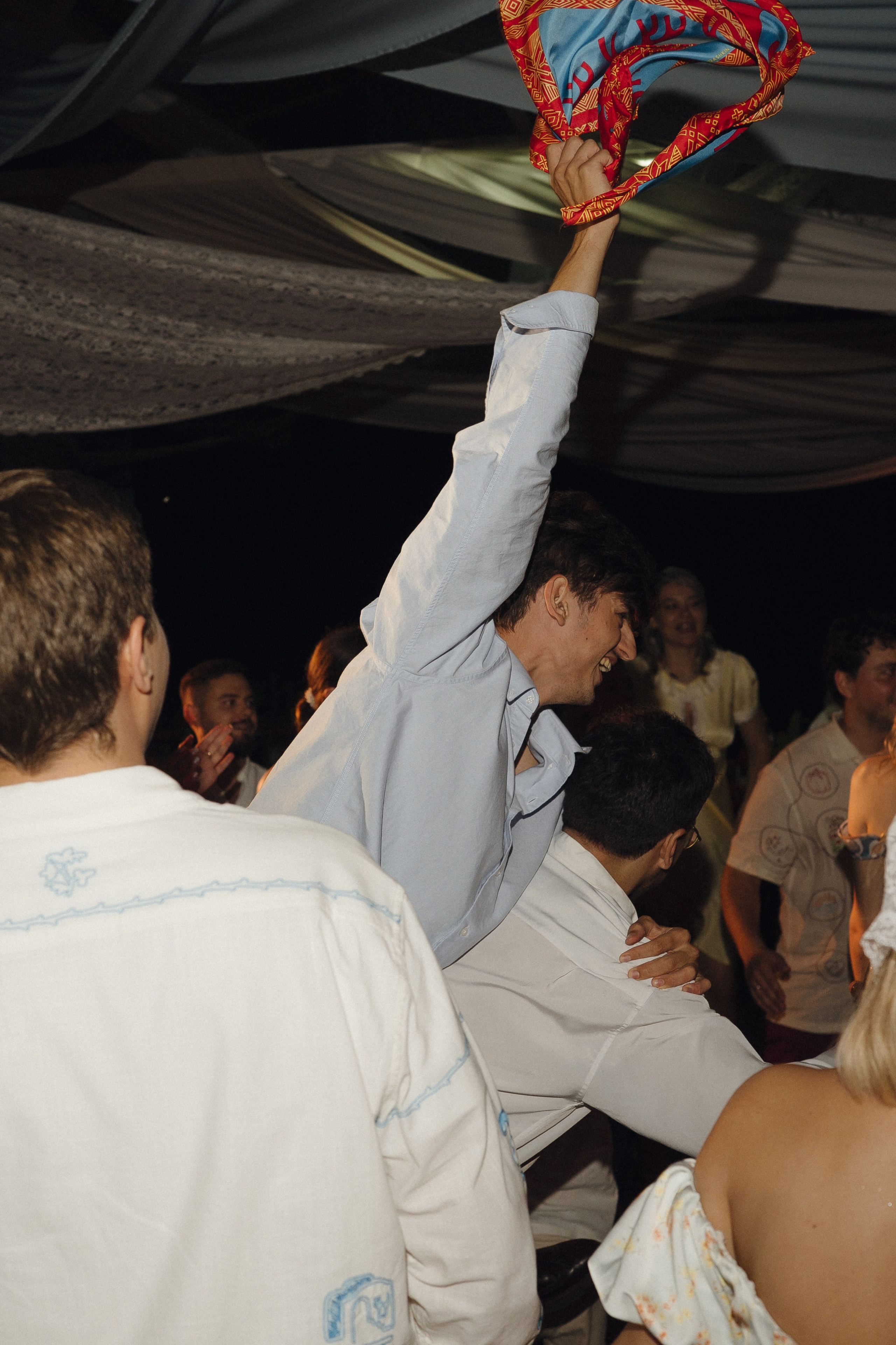 Куда иголочка — туда и ниточка. Свадебный фотограф Наташа Алешина