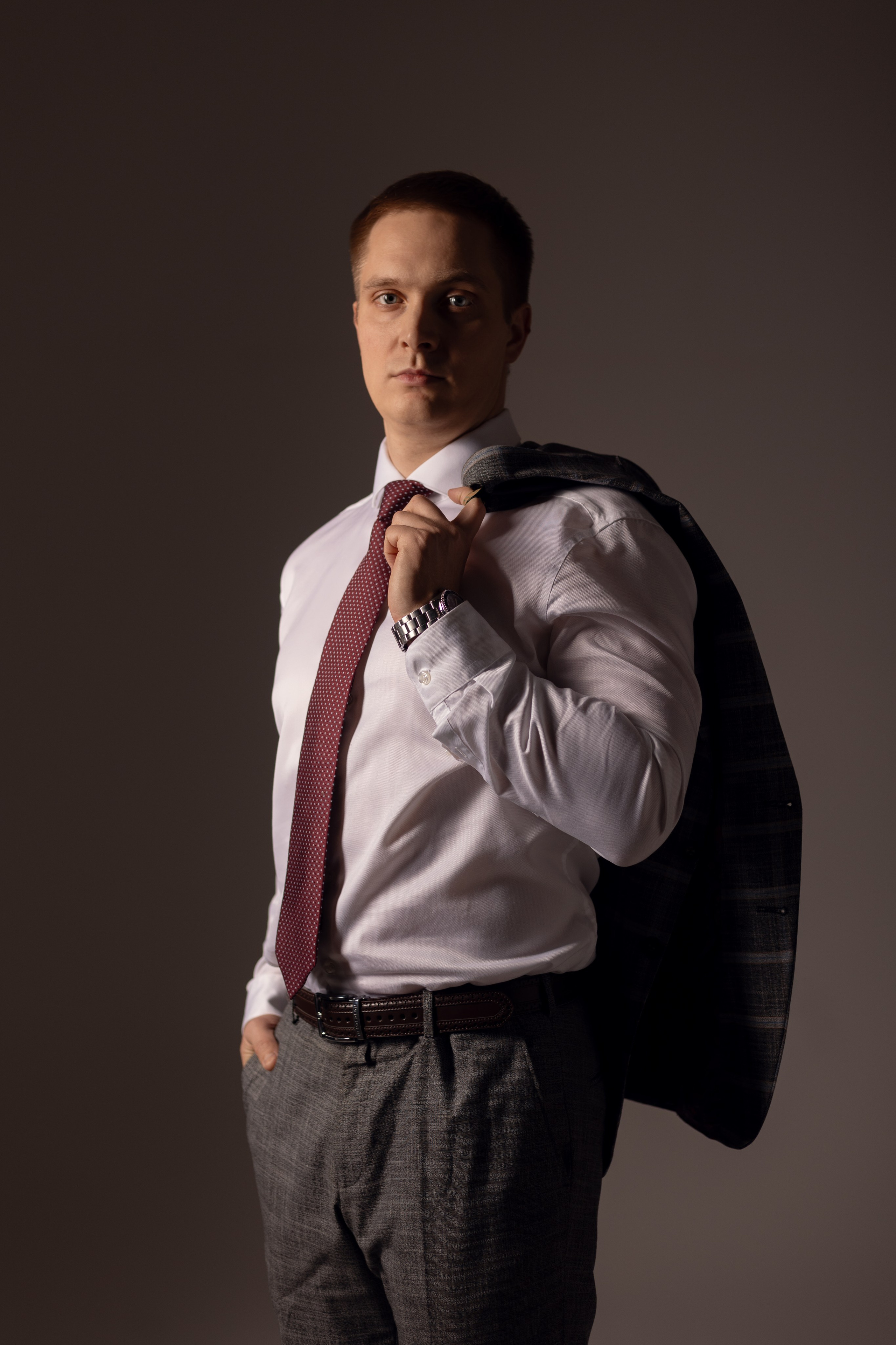 Фотосессия юриста: 4 образа за 2 часа в студии. Кейс. Контент фотограф Казань Татьяна Горина