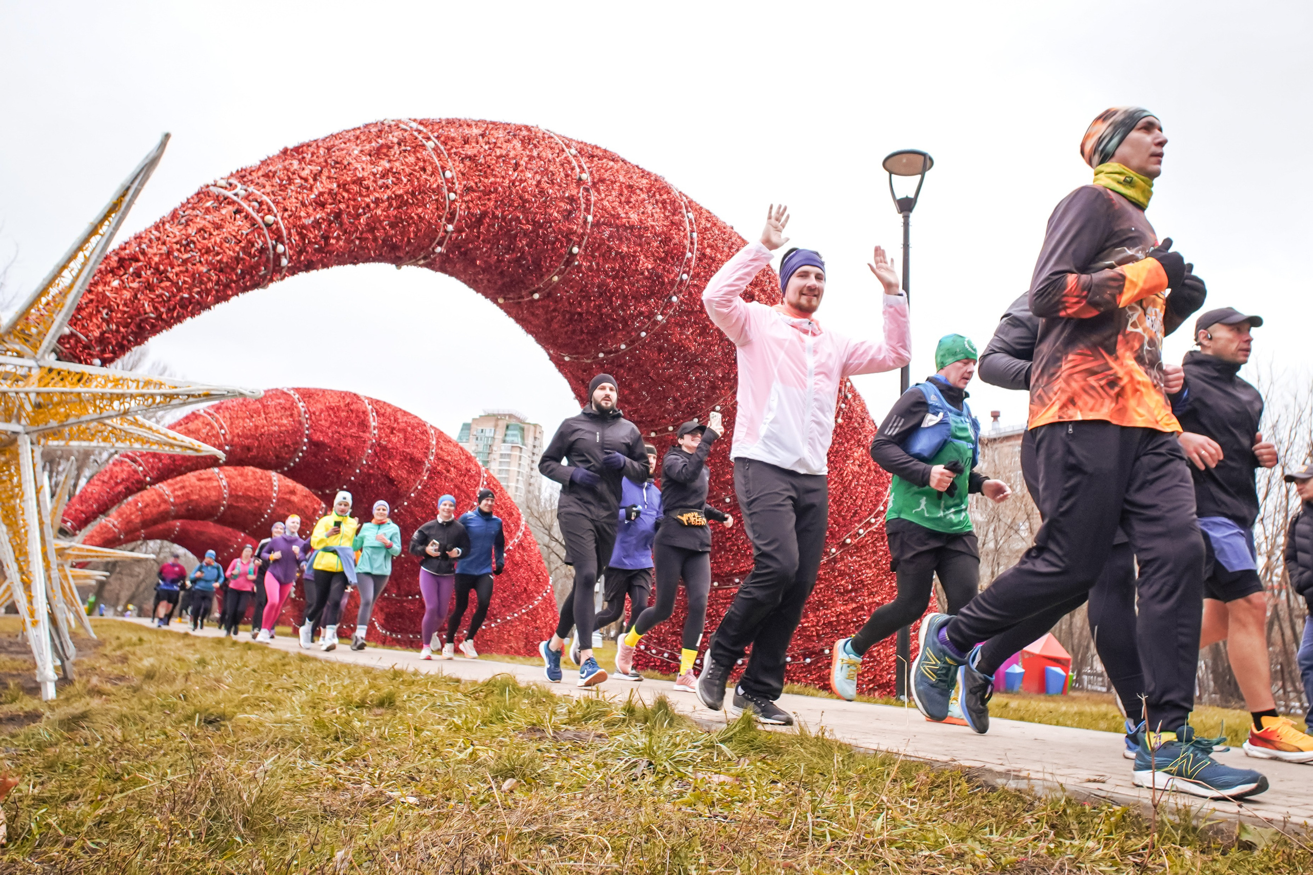 #марафонудома #яuzarun 2024 2-я петля, группа 6:30. Роман Капилюшов. Бег. Фото. Видео. г. Люберцы