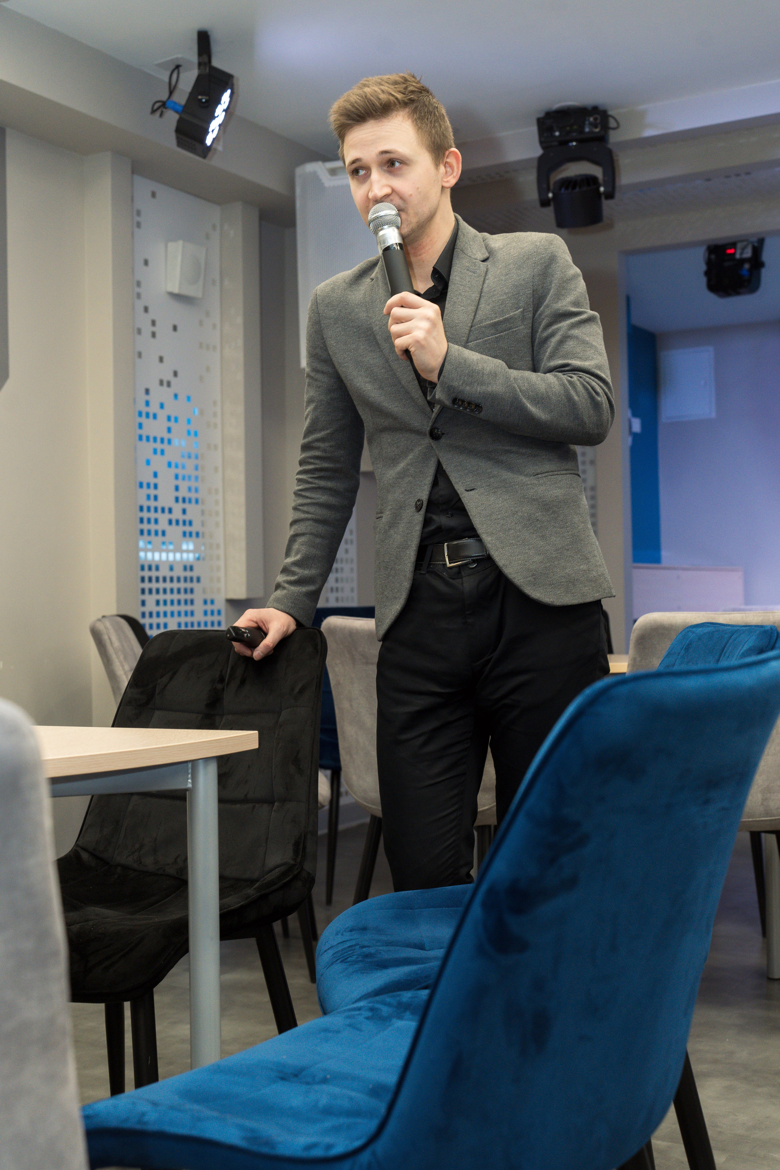 Квиз. Репортажная съёмка в Санкт-Петербурге, Константин Петров