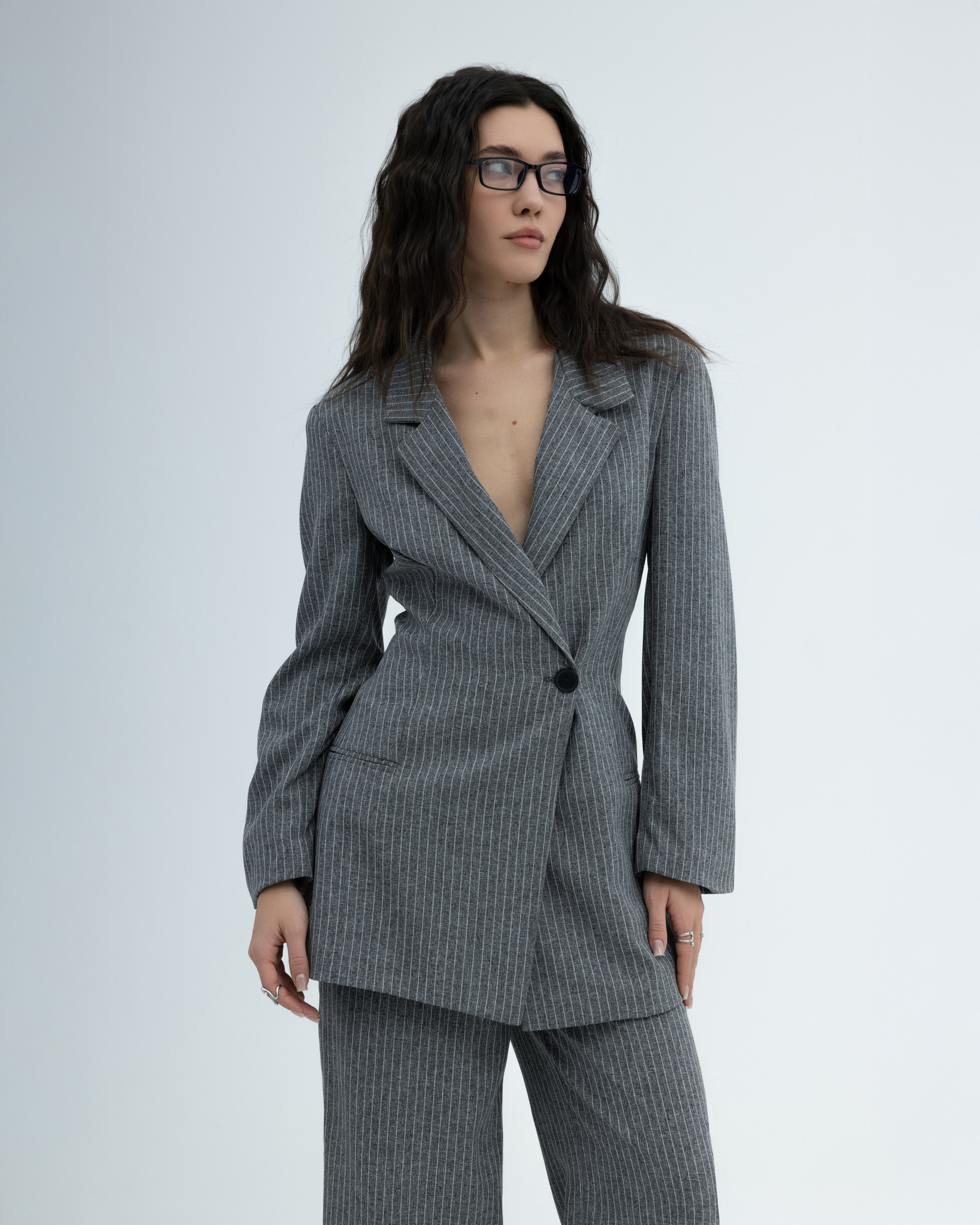 Voix. Photographer. Producer. Retoucher