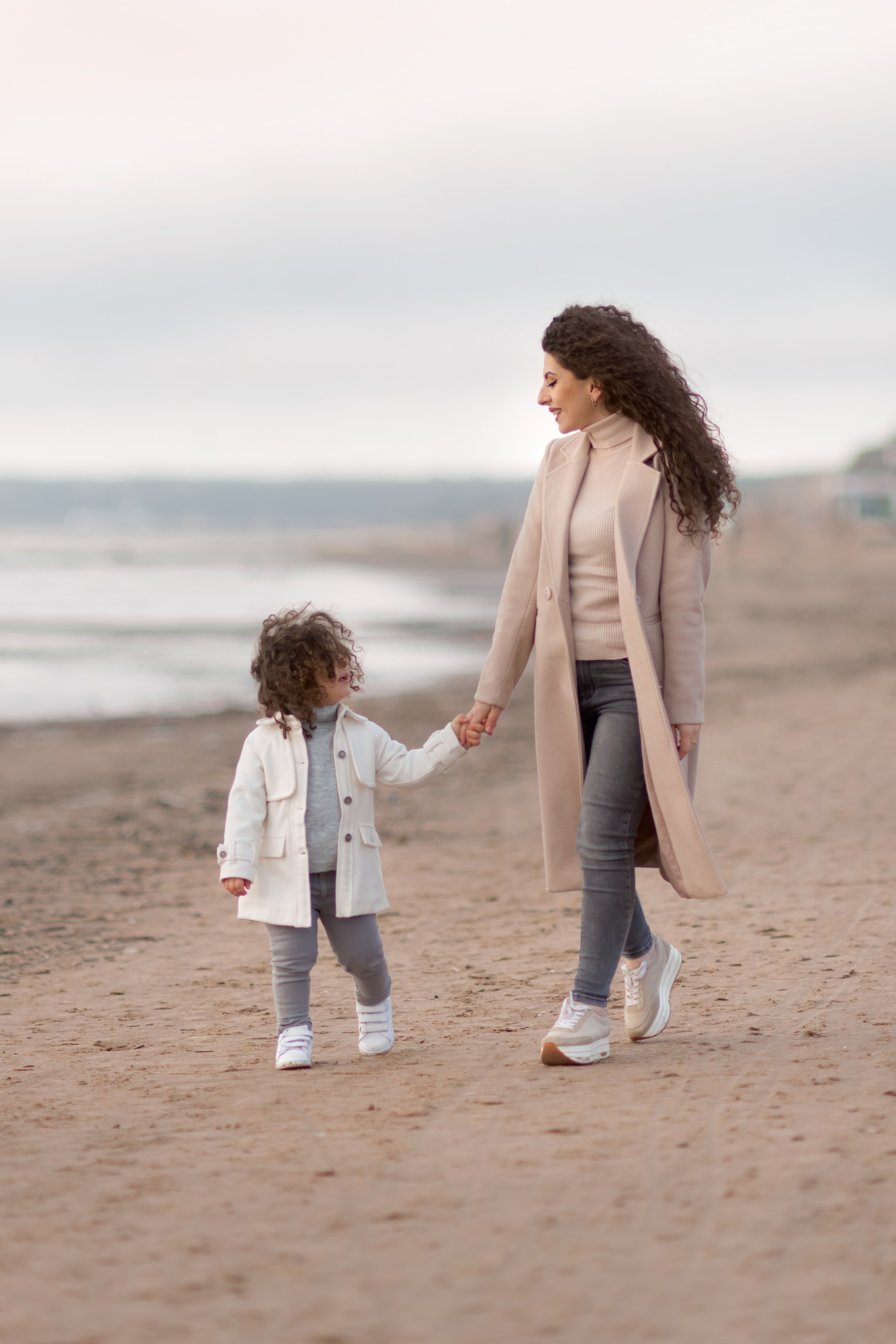 Фотосессия на Финском заливе. Диана и Элиса. Фотограф Юлия Кондратьева