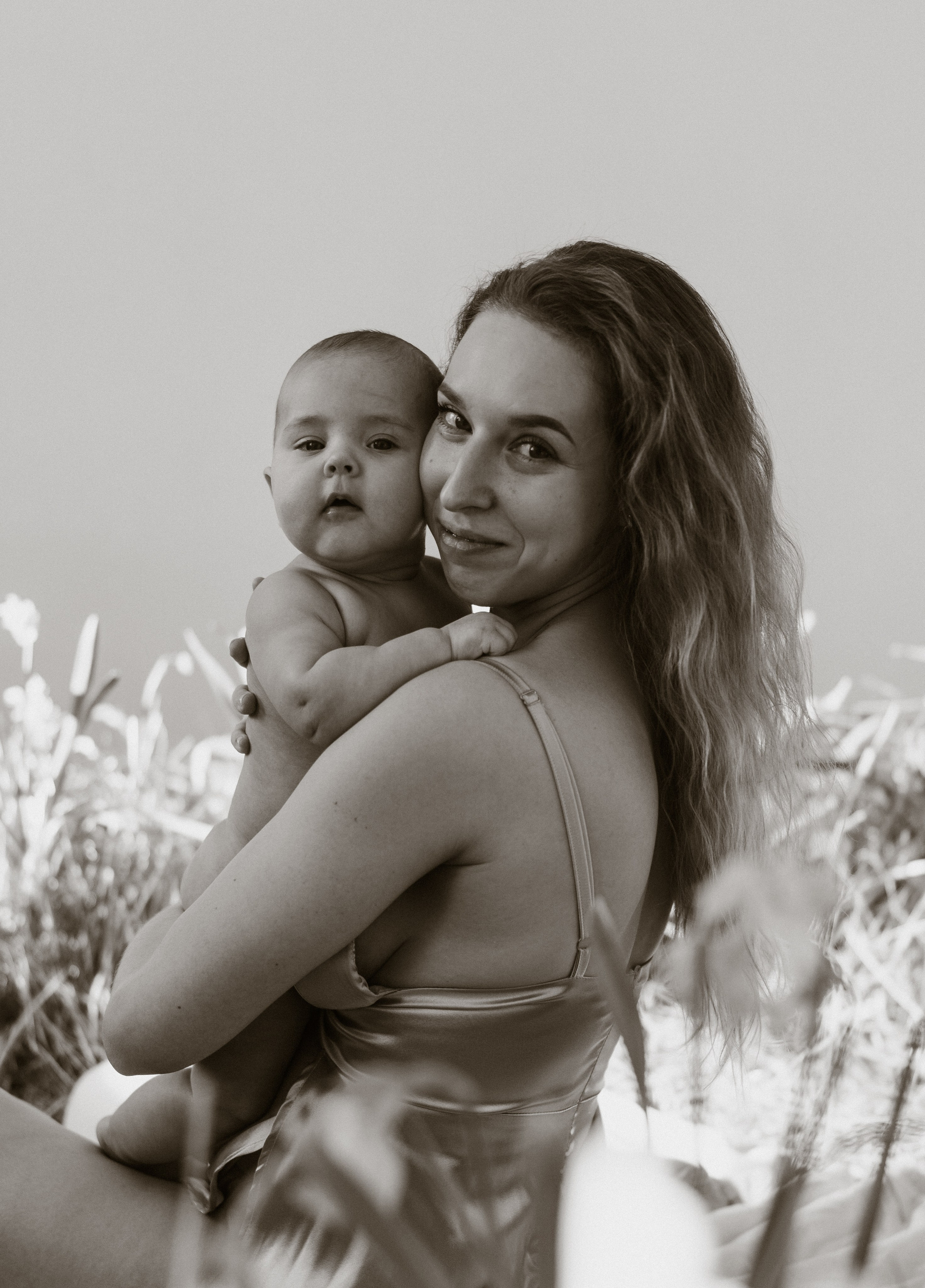 Цветочное материнство. Семейный, ньюборн фотограф, фотограф на роды в Москве, Виктория Тюльдюкова