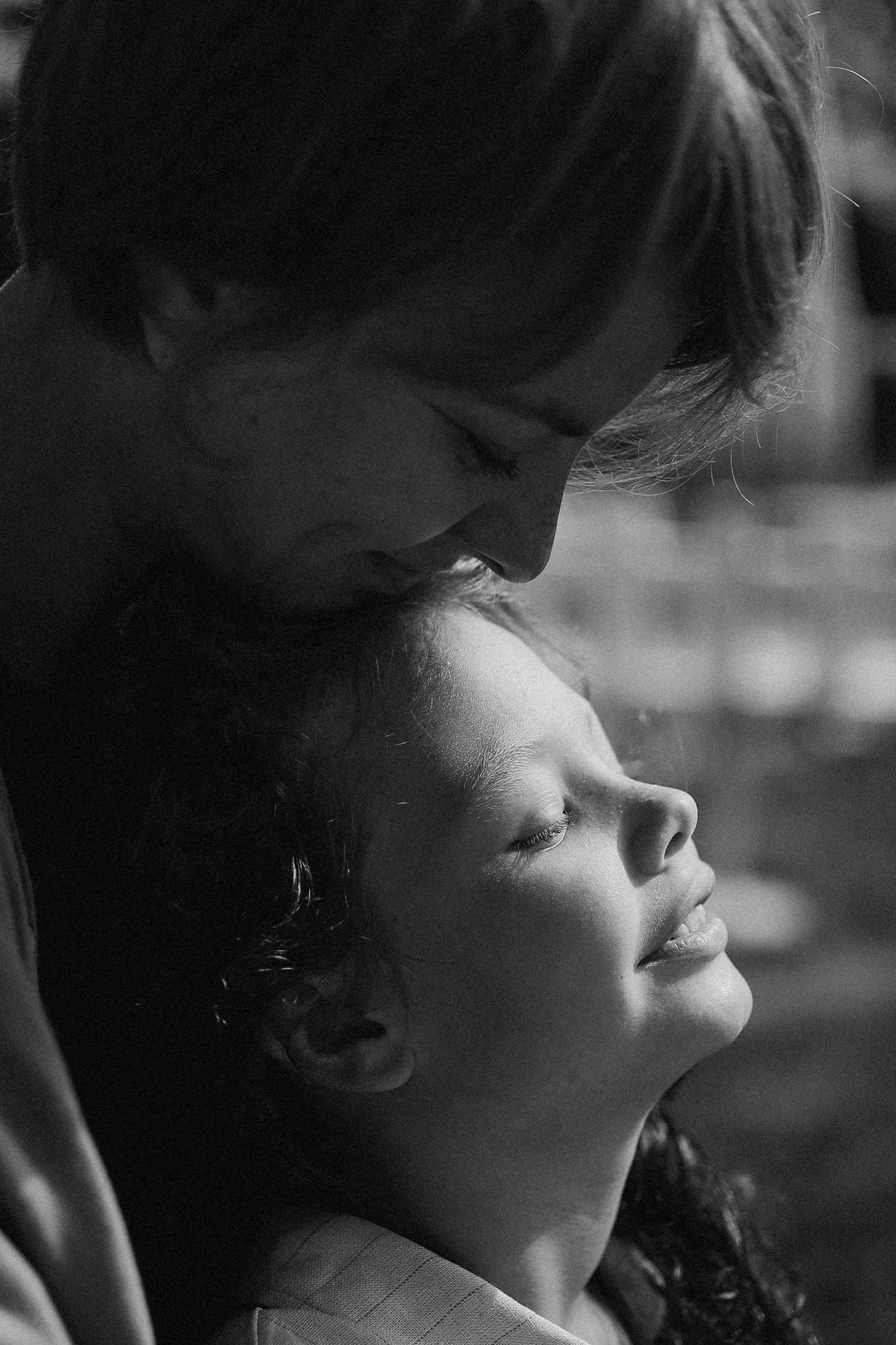 Дина и Миа в огороде. Семейный и детский фотограф в Москве Анастасия Меликова