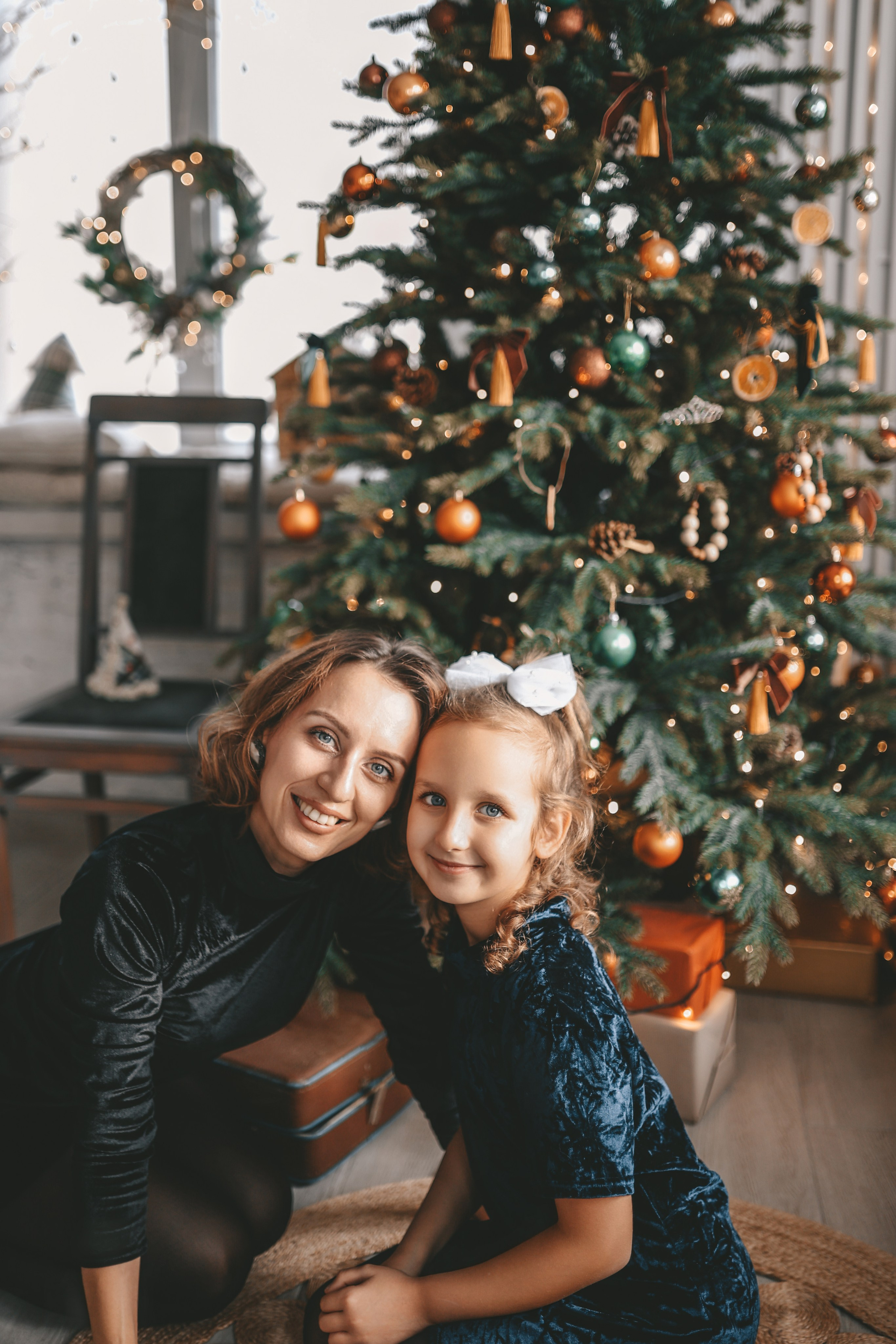 Счастье у ёлки. Мария Добычина — профессиональный фотограф Крыма, Ялты и Севастополя