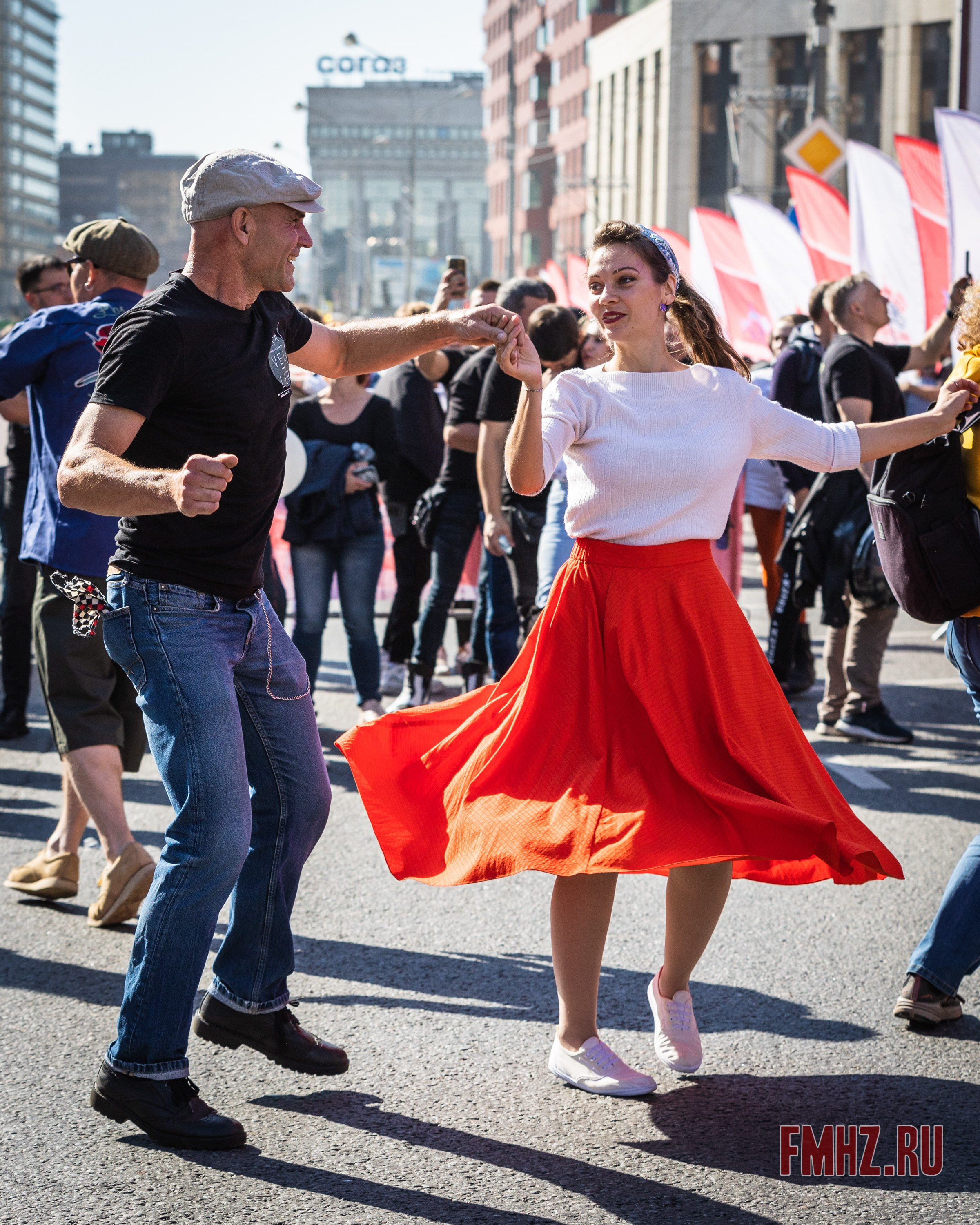 Закрытие Мотосезона 2023 на проспекте Академика Сахарова. Фотограф Владимир Охрименко