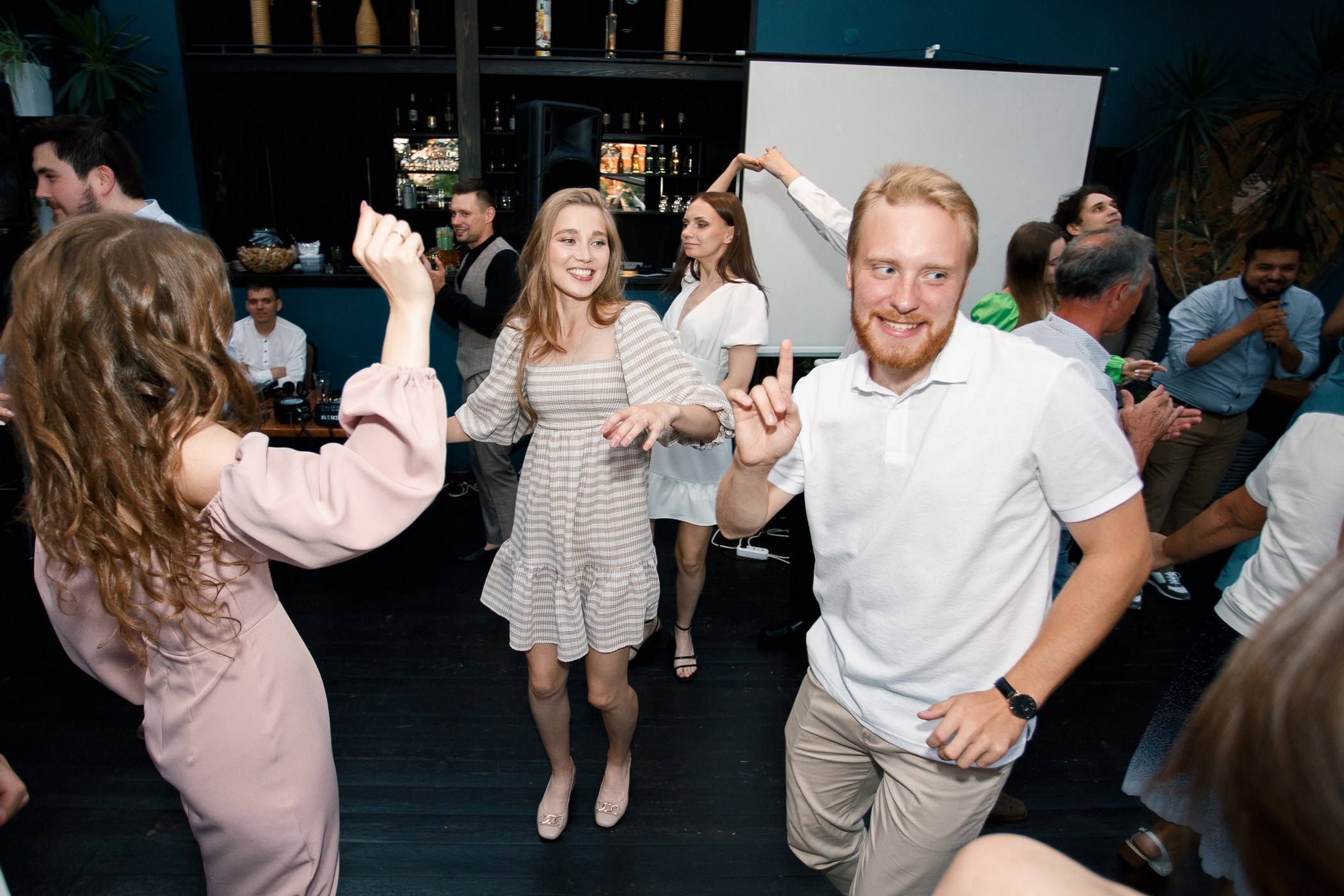Дмитрий и Ксения. Свадебный фотограф в Ижевске Владимир Мещеряков