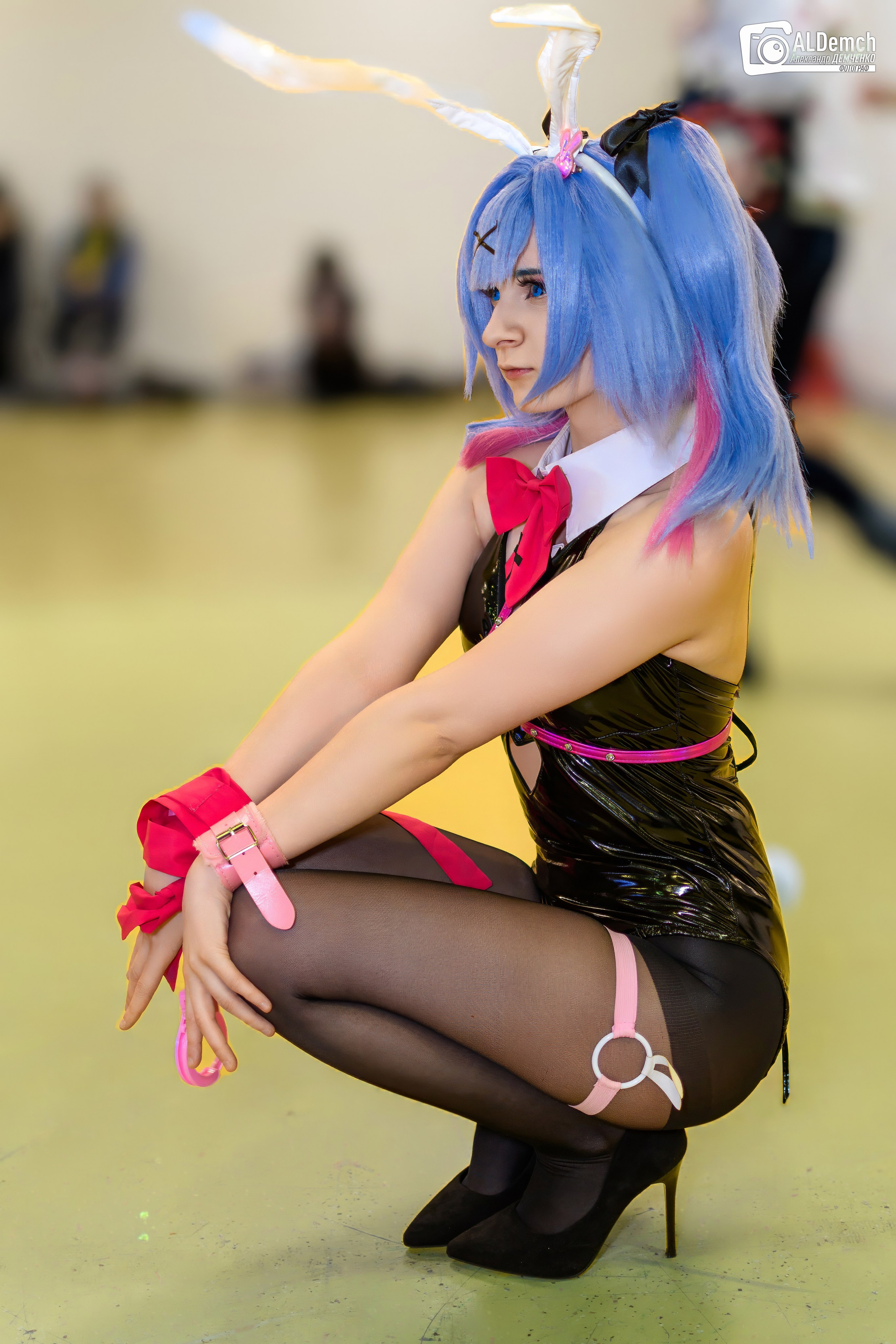 Аниме картинки персонажей и косплей фото в России Москве