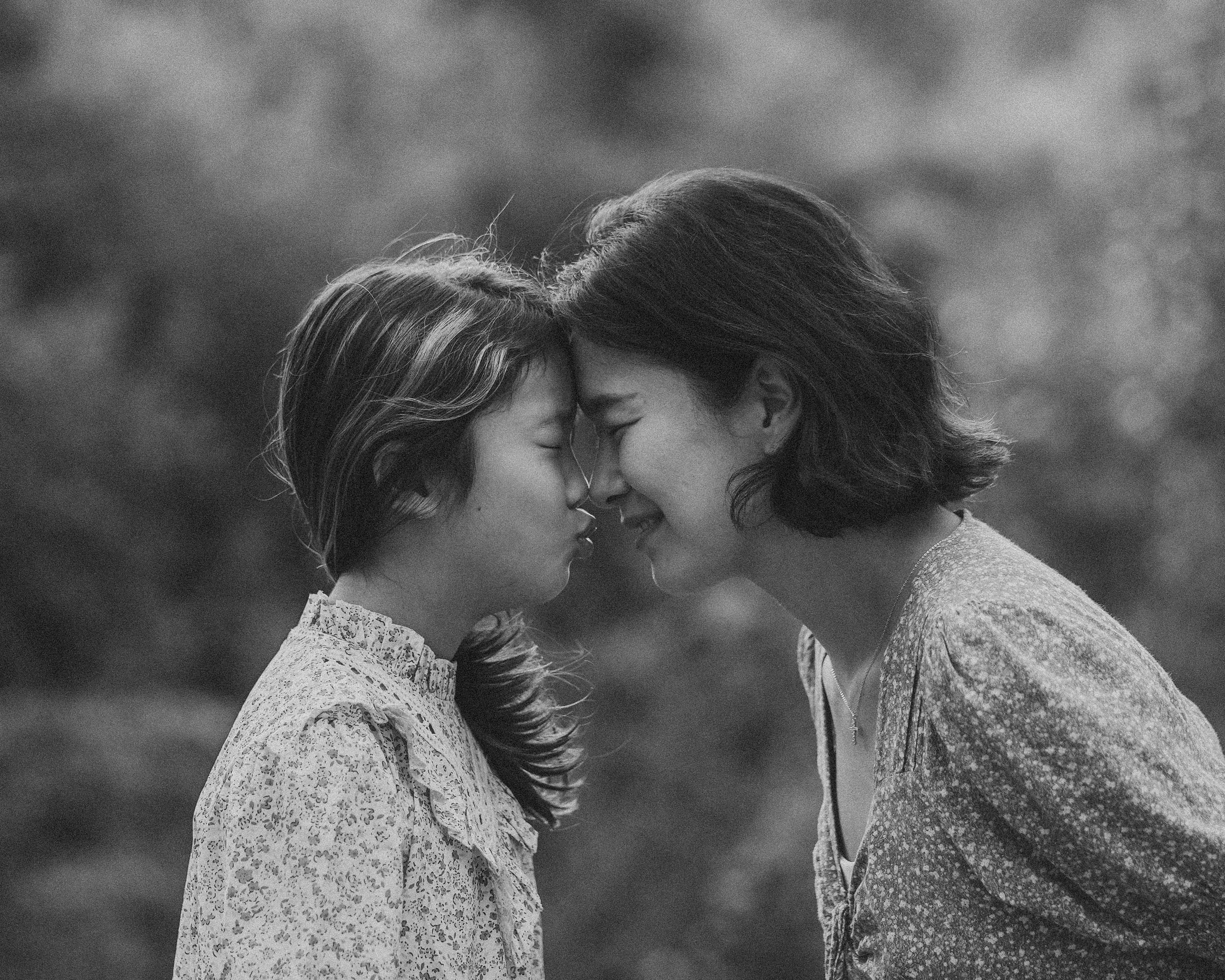 Family photography in Austin, TX | Unposed, playful & full of life | Anny Smirnova