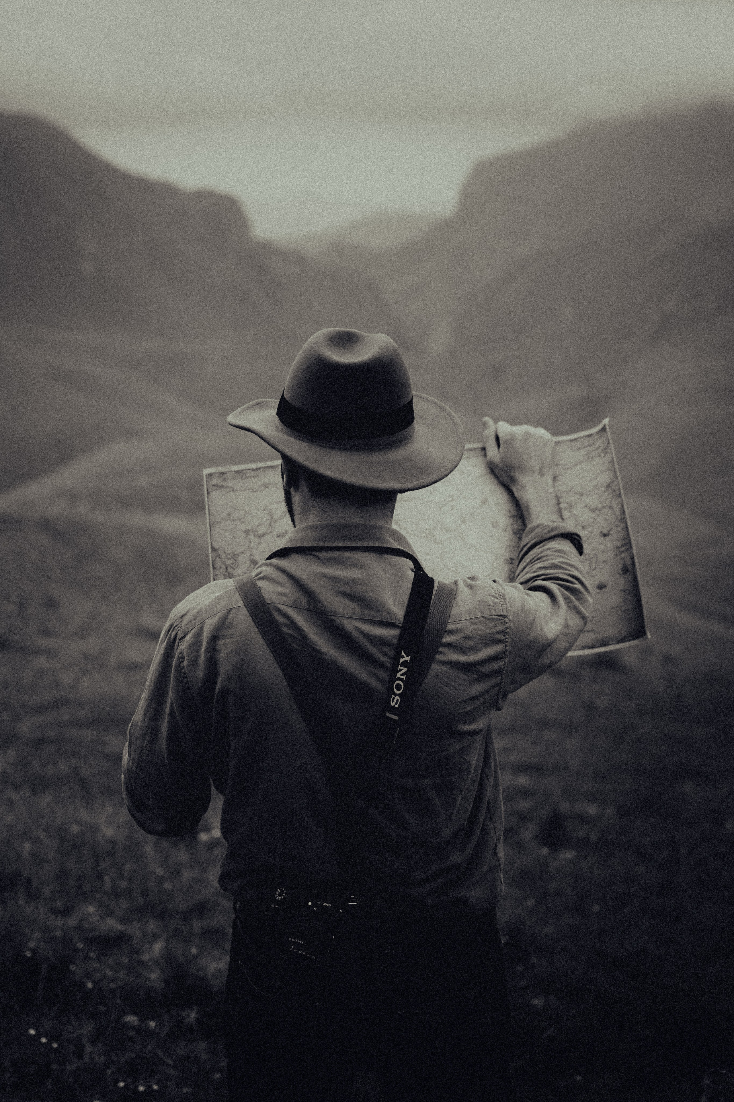 Travel Pack by Zkadoshi. Чеченский фотограф автор первого Чеченского парфюма