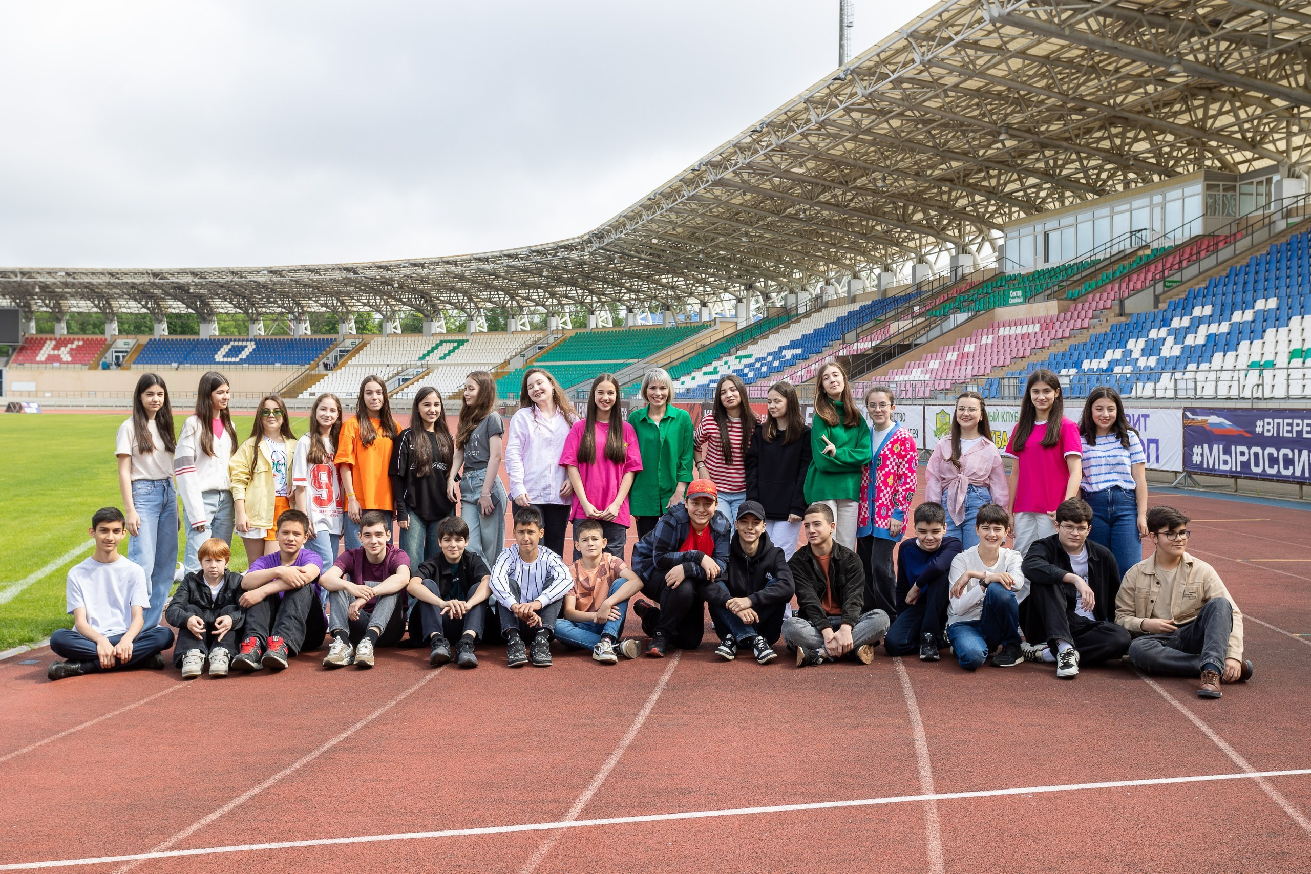 Фотосессия 7 класс Майкоп. Выпускные альбомы Майкоп, Краснодар Елена Золотарева