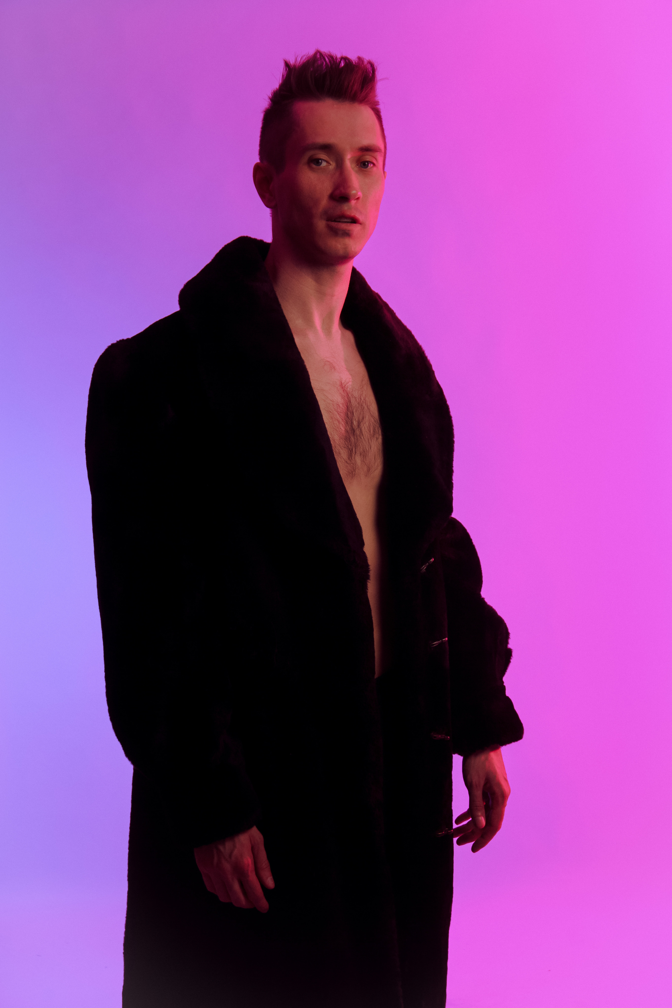 Володя. Главная