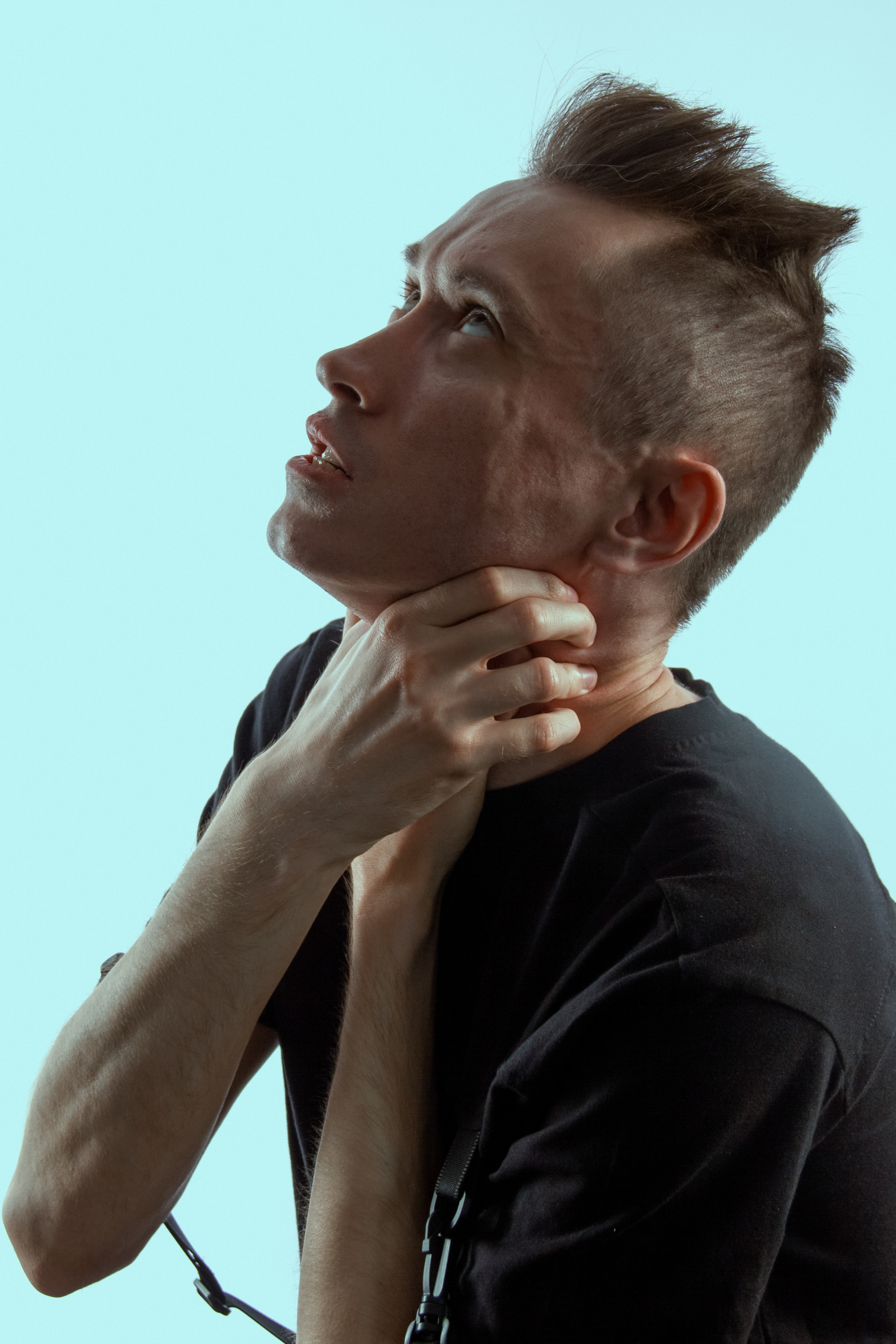 Володя. Главная