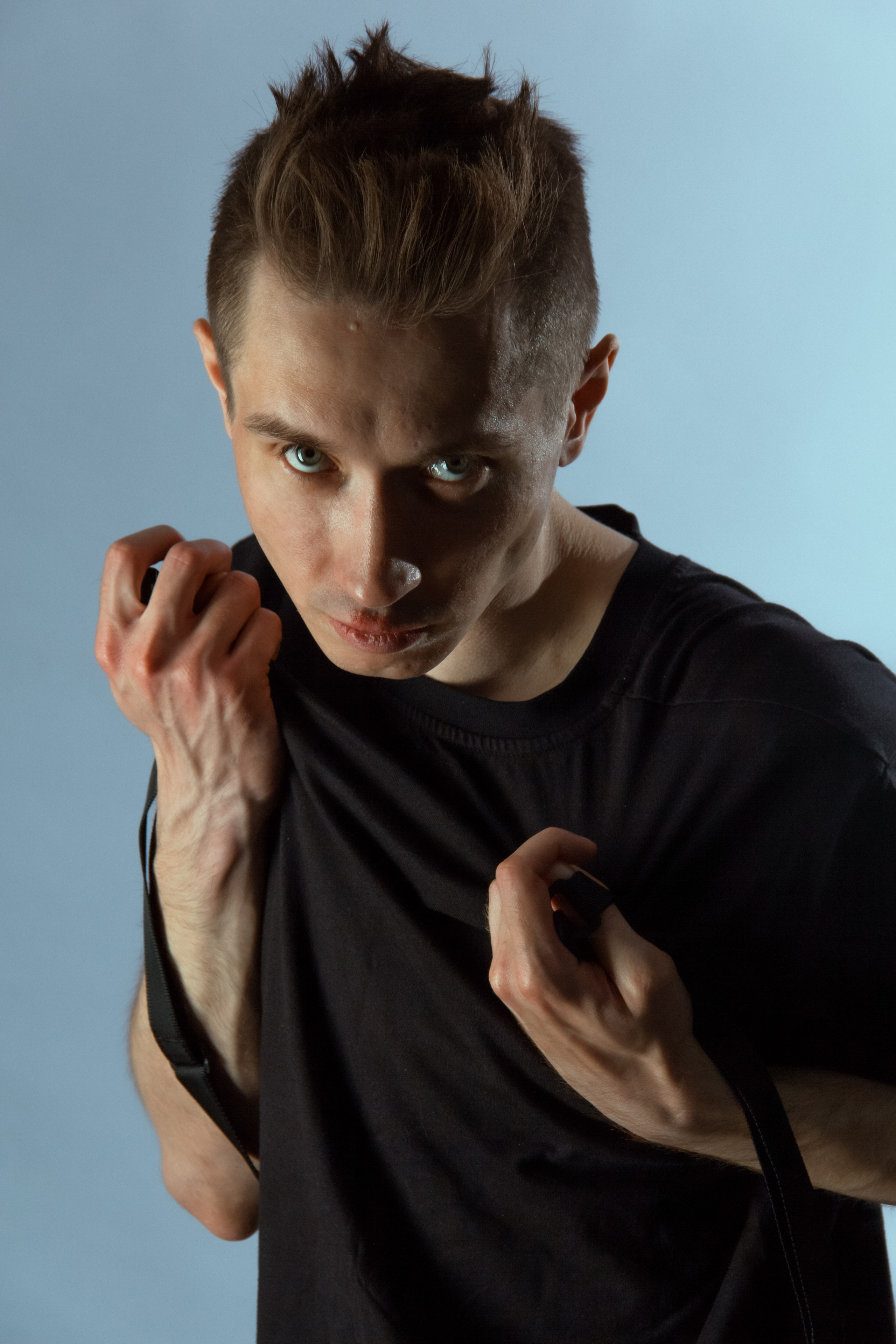 Володя. Главная