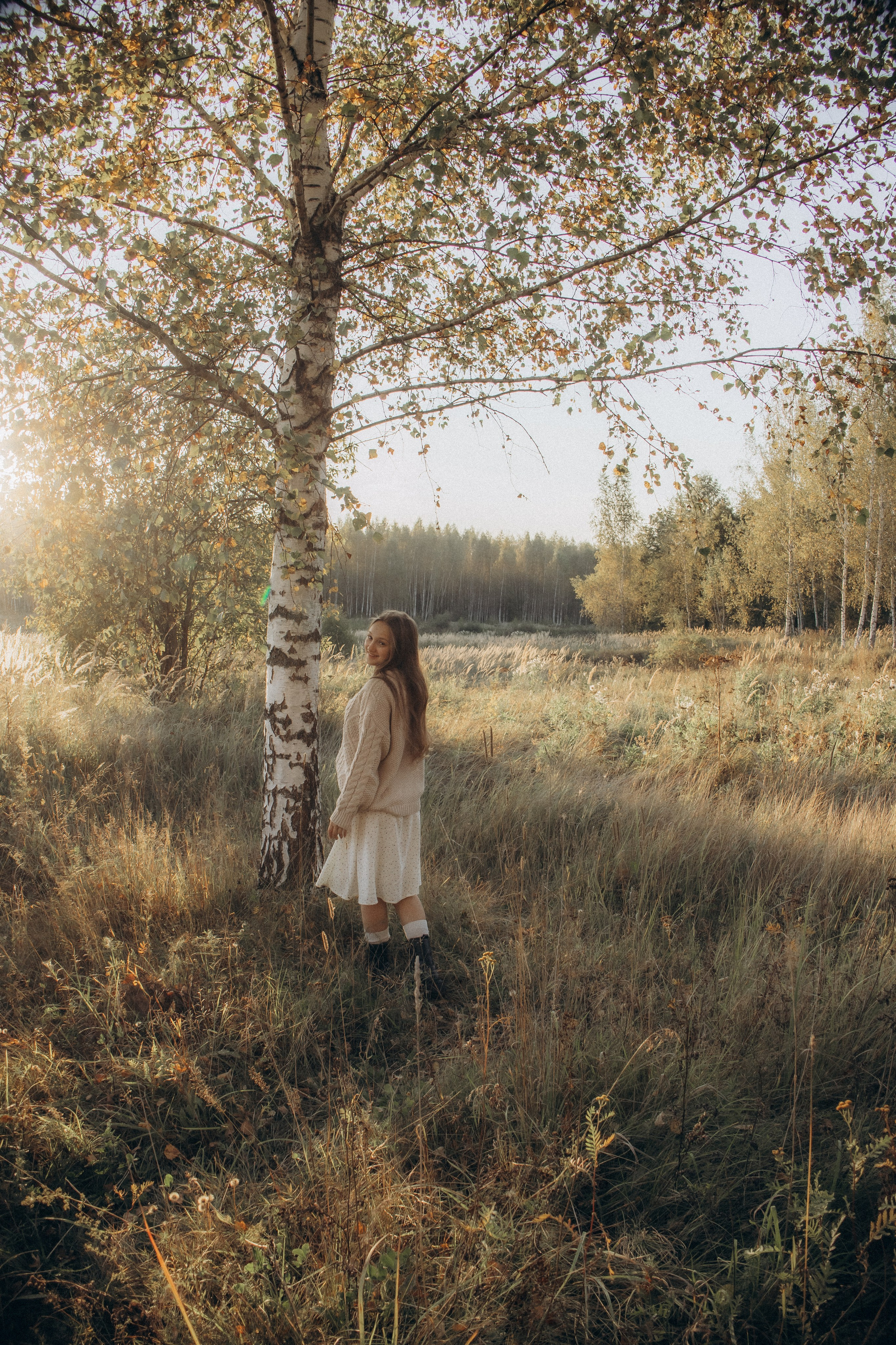 Юля. Осенняя фотосессия в поле. Юлия Левада Семейный и женский фотограф