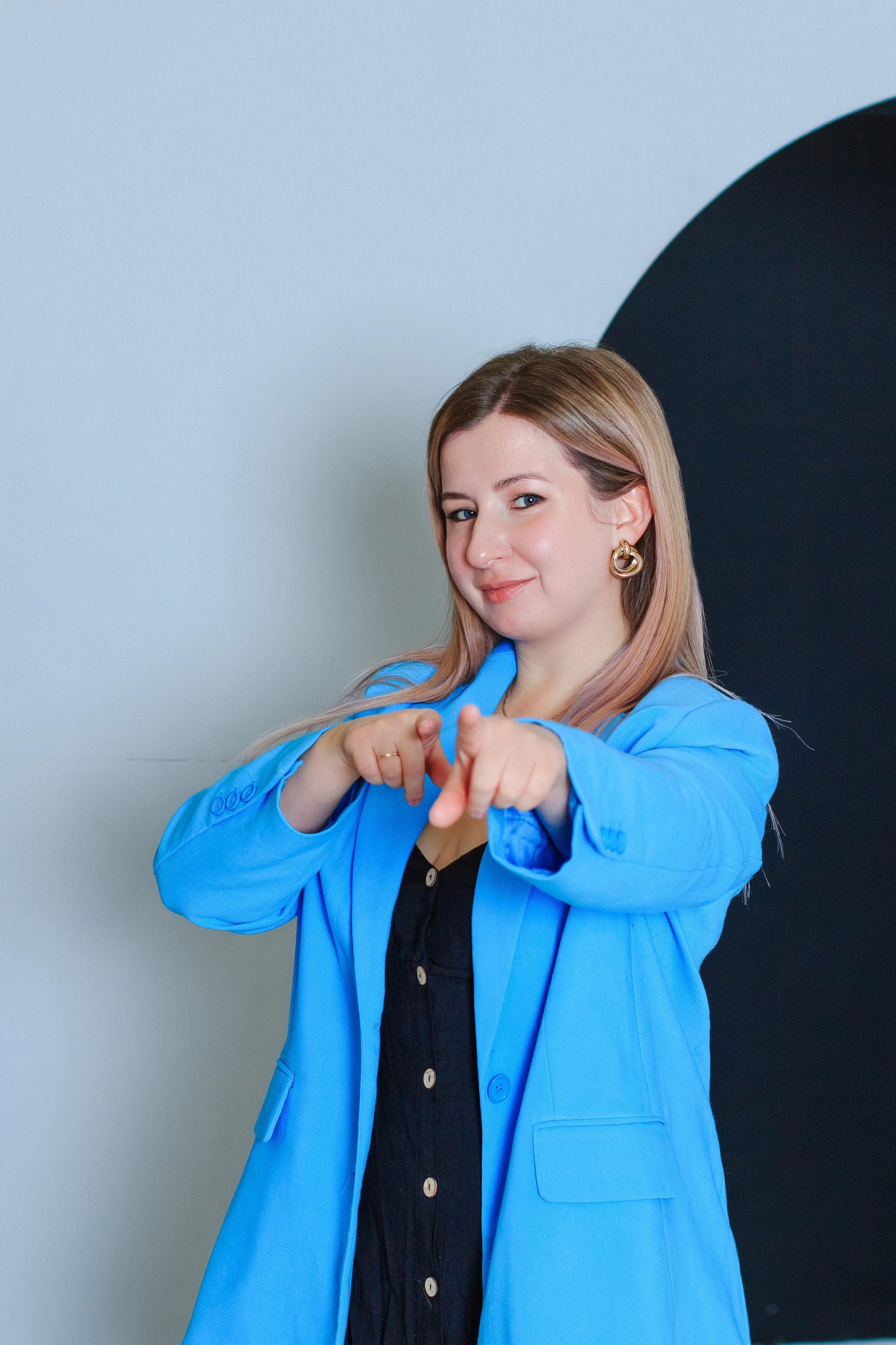 Контентная фотосессия для мастера по кератину. Контентный фотограф в Перми Натали Кытманова