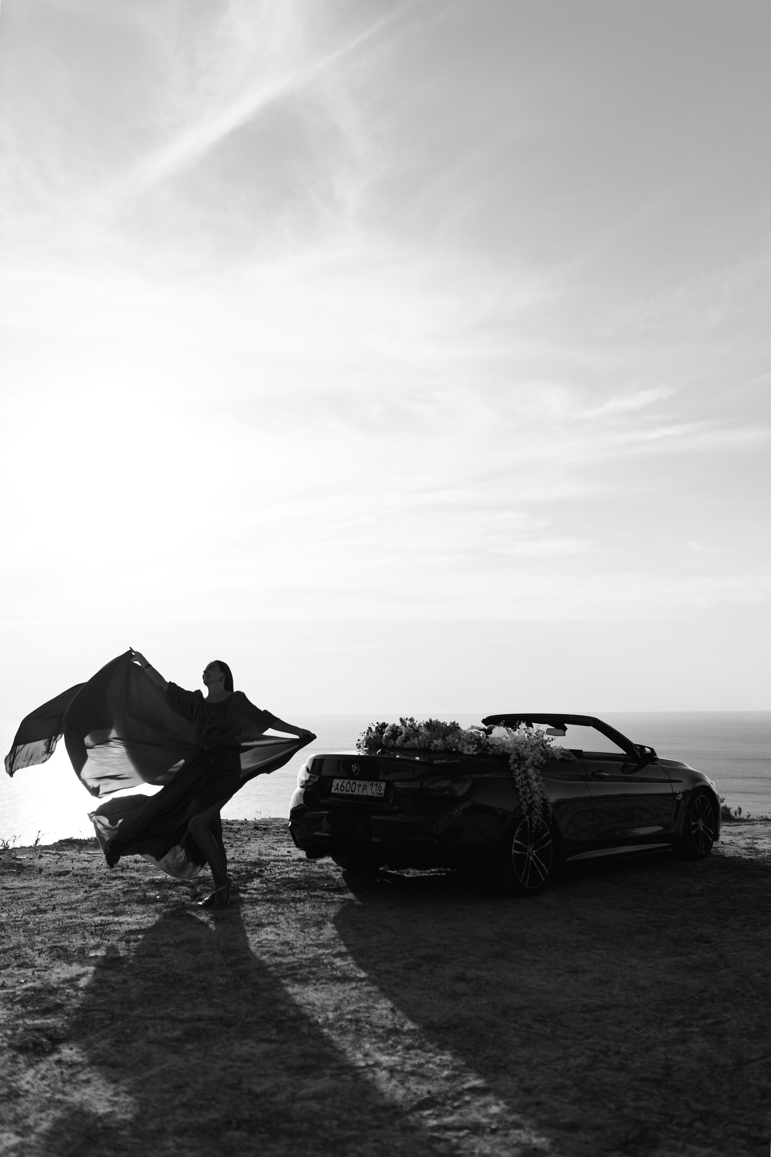 На кабриолете. Фотограф Трифон Мира