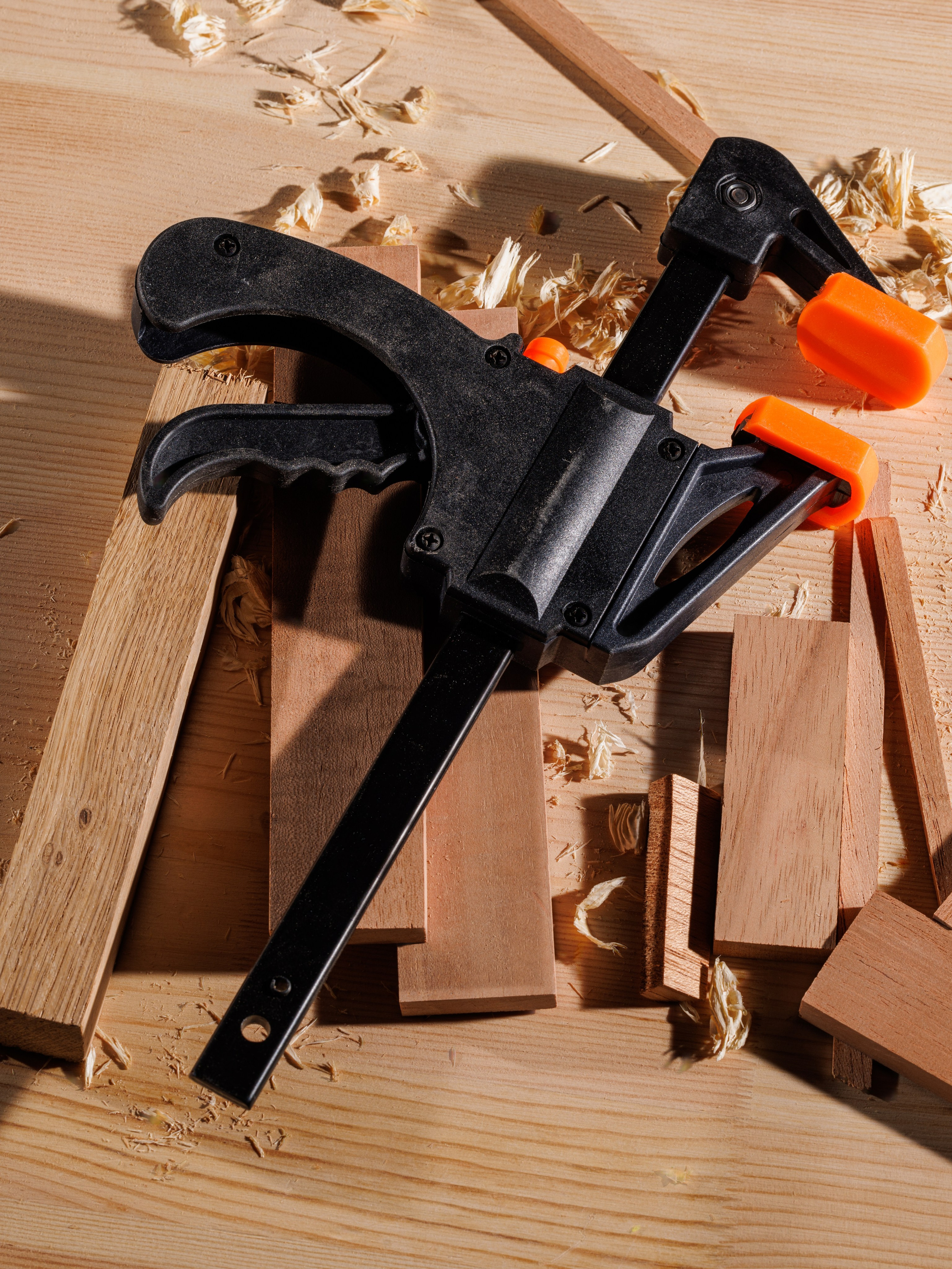 Струбцины в мастерской. Сергей Шестов фотограф из Нижнего Новгорода