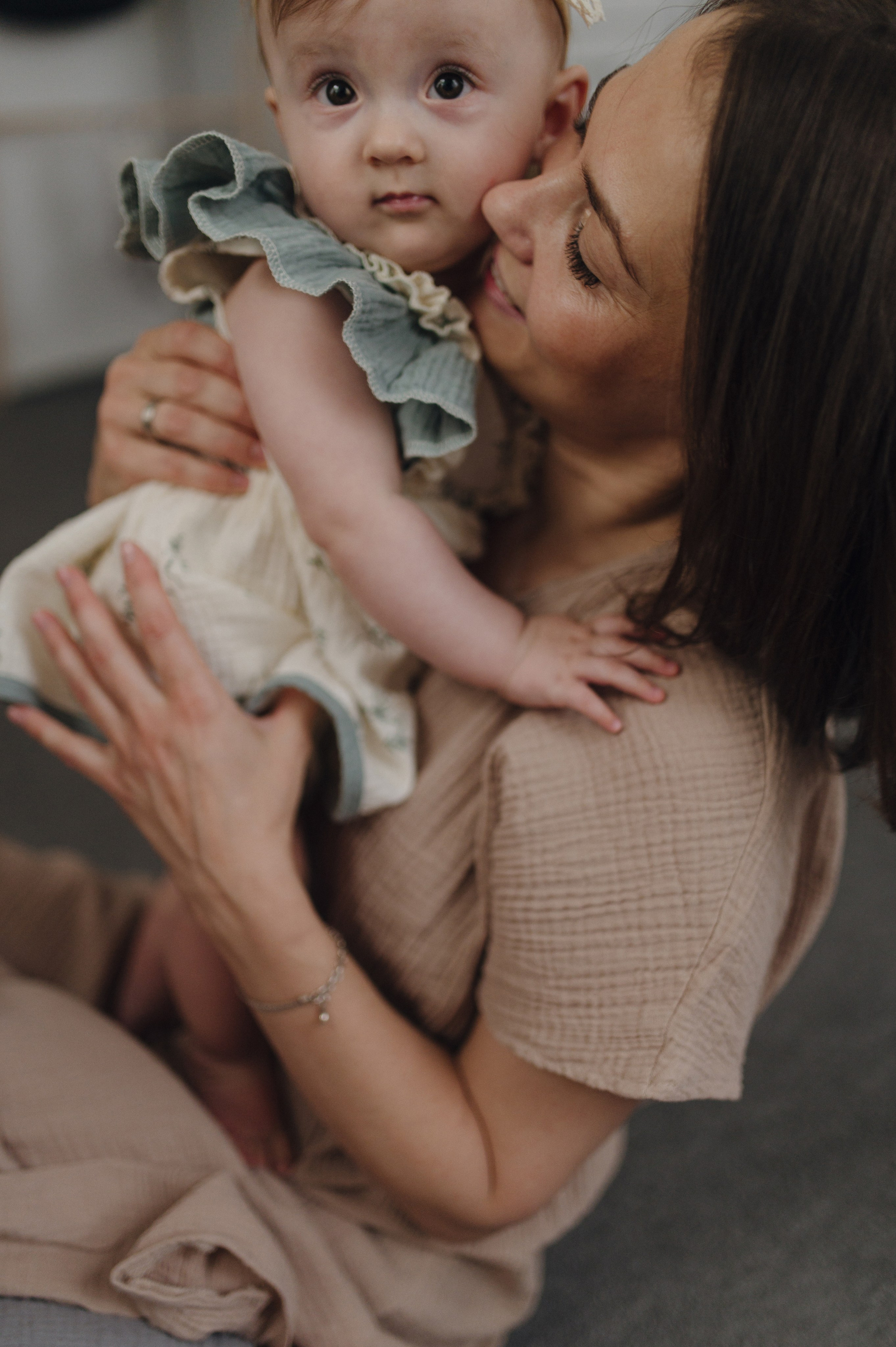 Ульяна, Яша и Лия. Домашняя история. Свадебный фотограф Москва и Санкт-Петербург. Анастасия Чудина