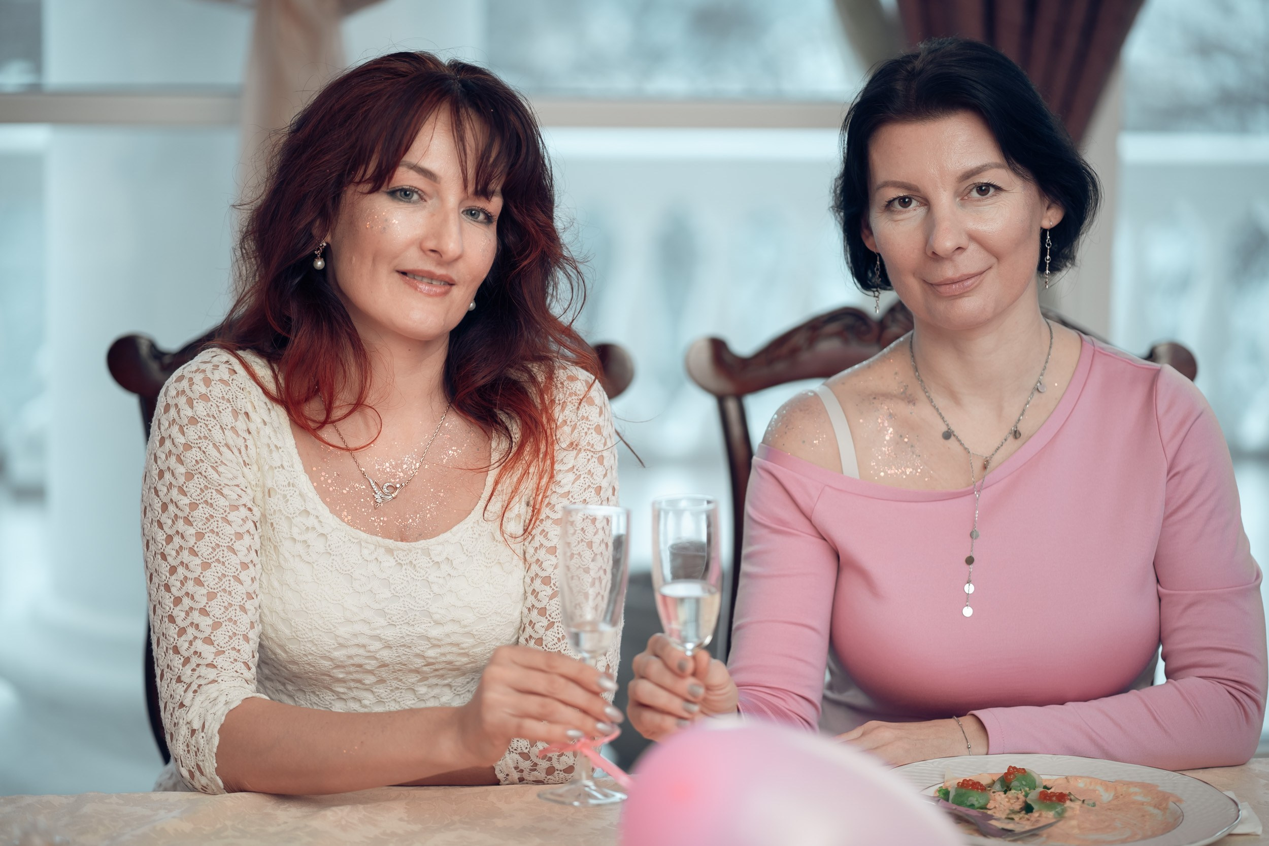 Вечеринка ко Дню Любви в ресторане Севастополь. Церковный фотограф Севастополь