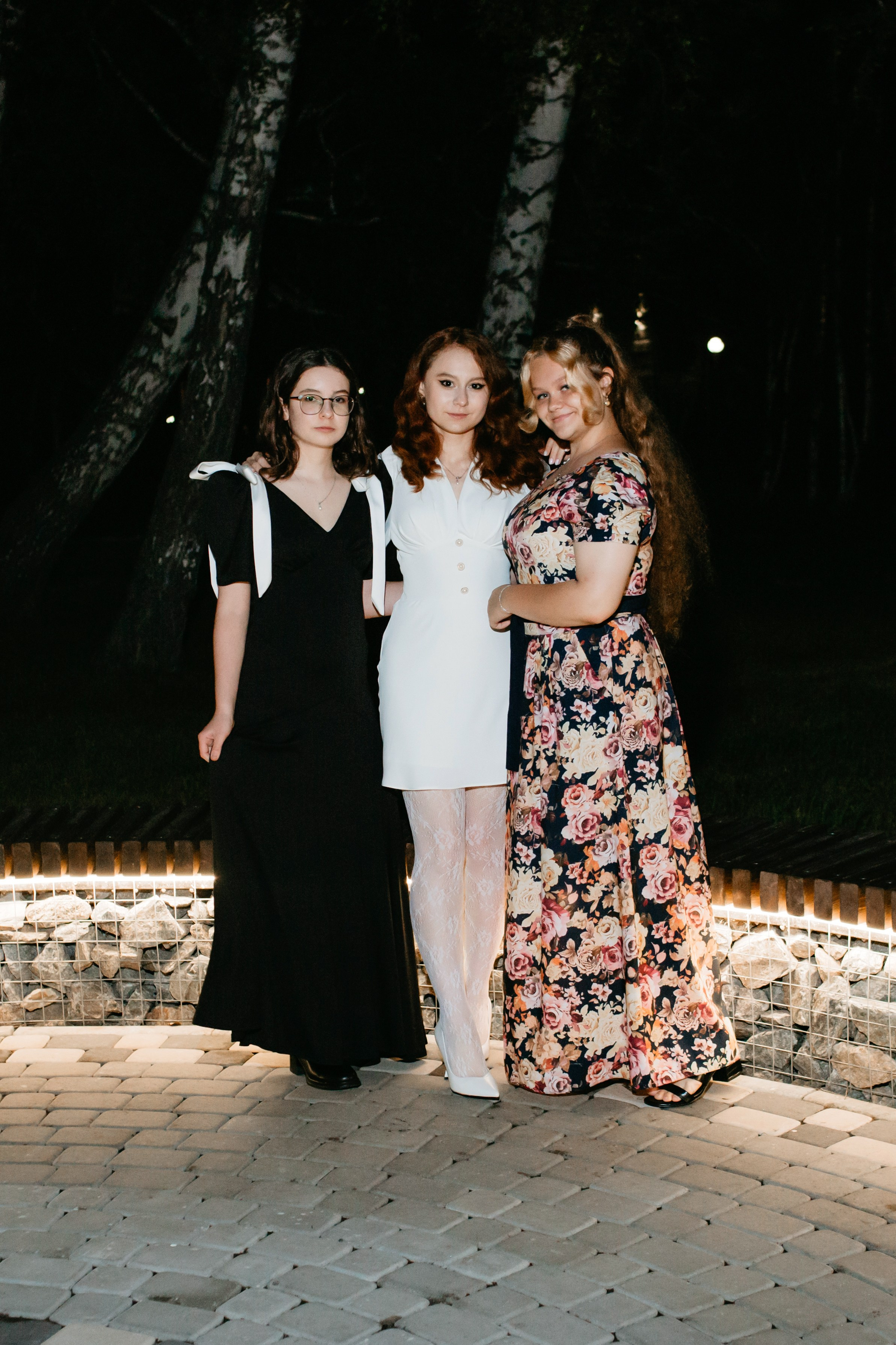 Выпускной 2025 (41 школа) 11 класс. Фотограф в Челябинске Ополихина Анна