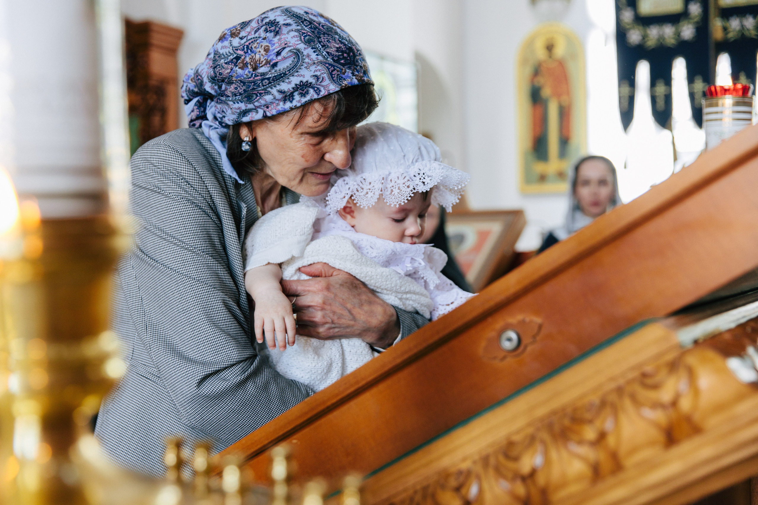 Фотограф на крещение, венчание в Петербурге. Репортажная фотосъемка праздников и мероприятий в Санкт-Петербурге