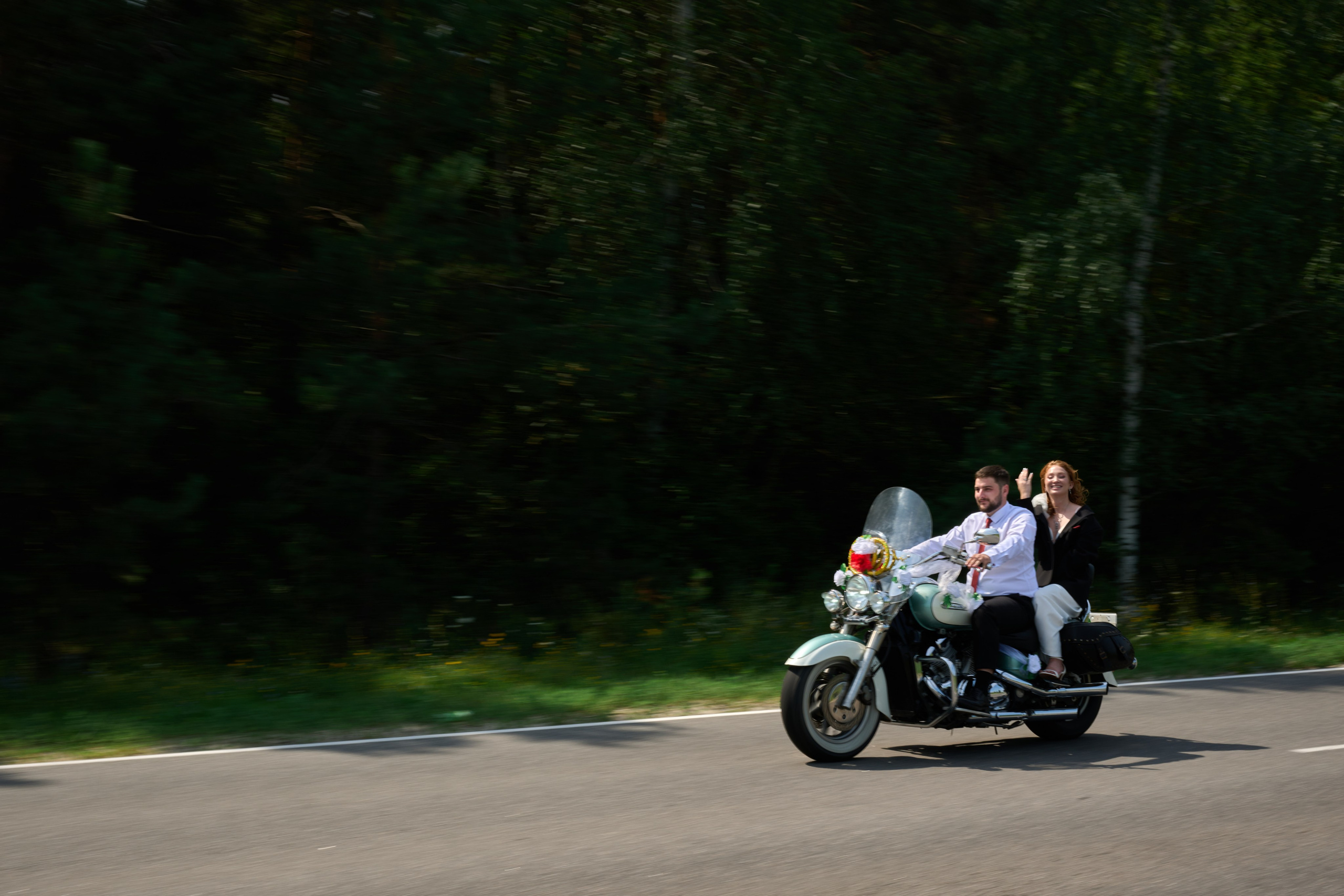 Свадьба Павла и Анастасии на тему мотоцикл — свобода. Профессиональный фотограф Старый Оскол, Губкин — свадьба, венчание, крещение, юбилей и день рождения