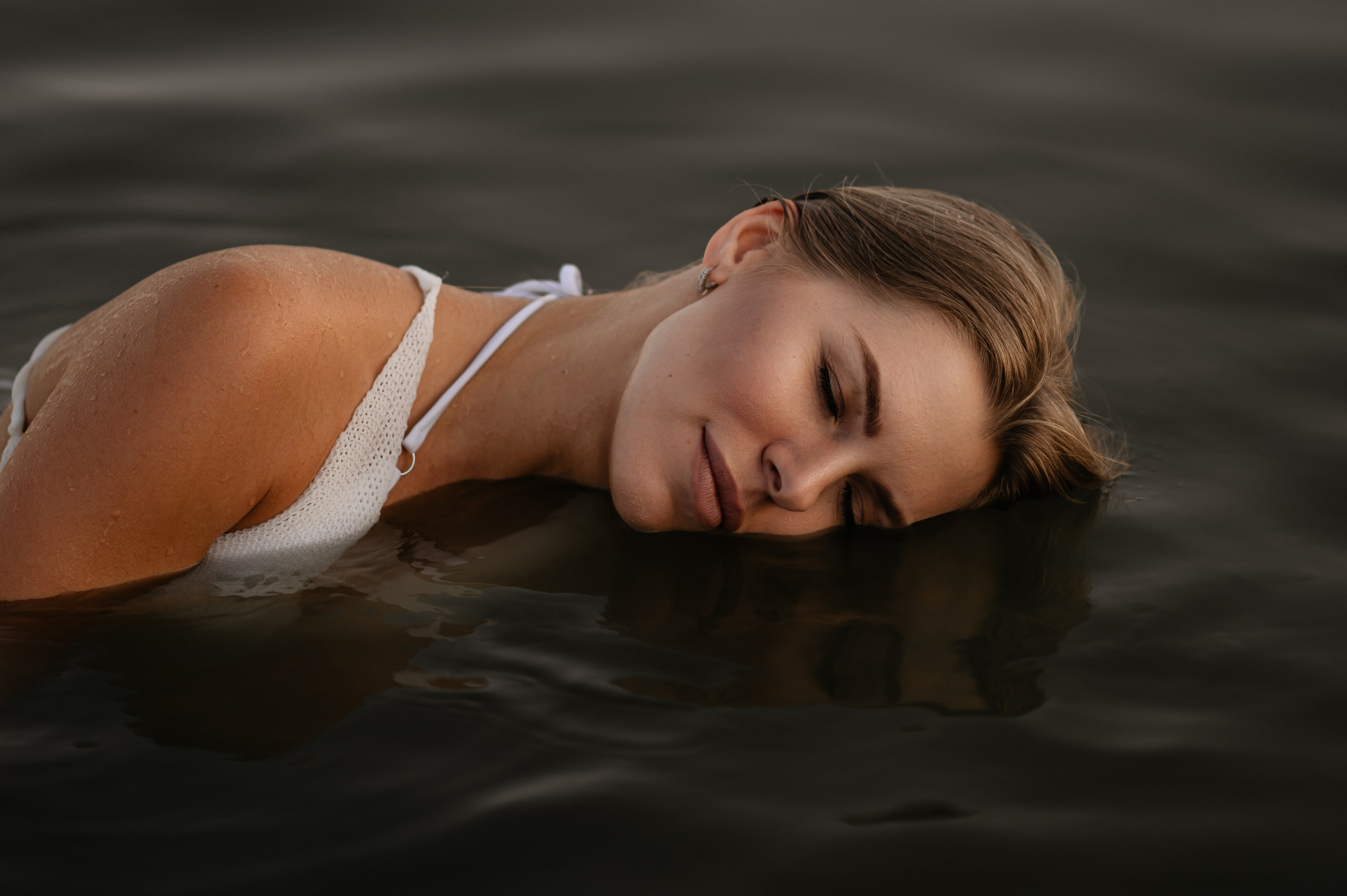 Закат на пляже. Главная