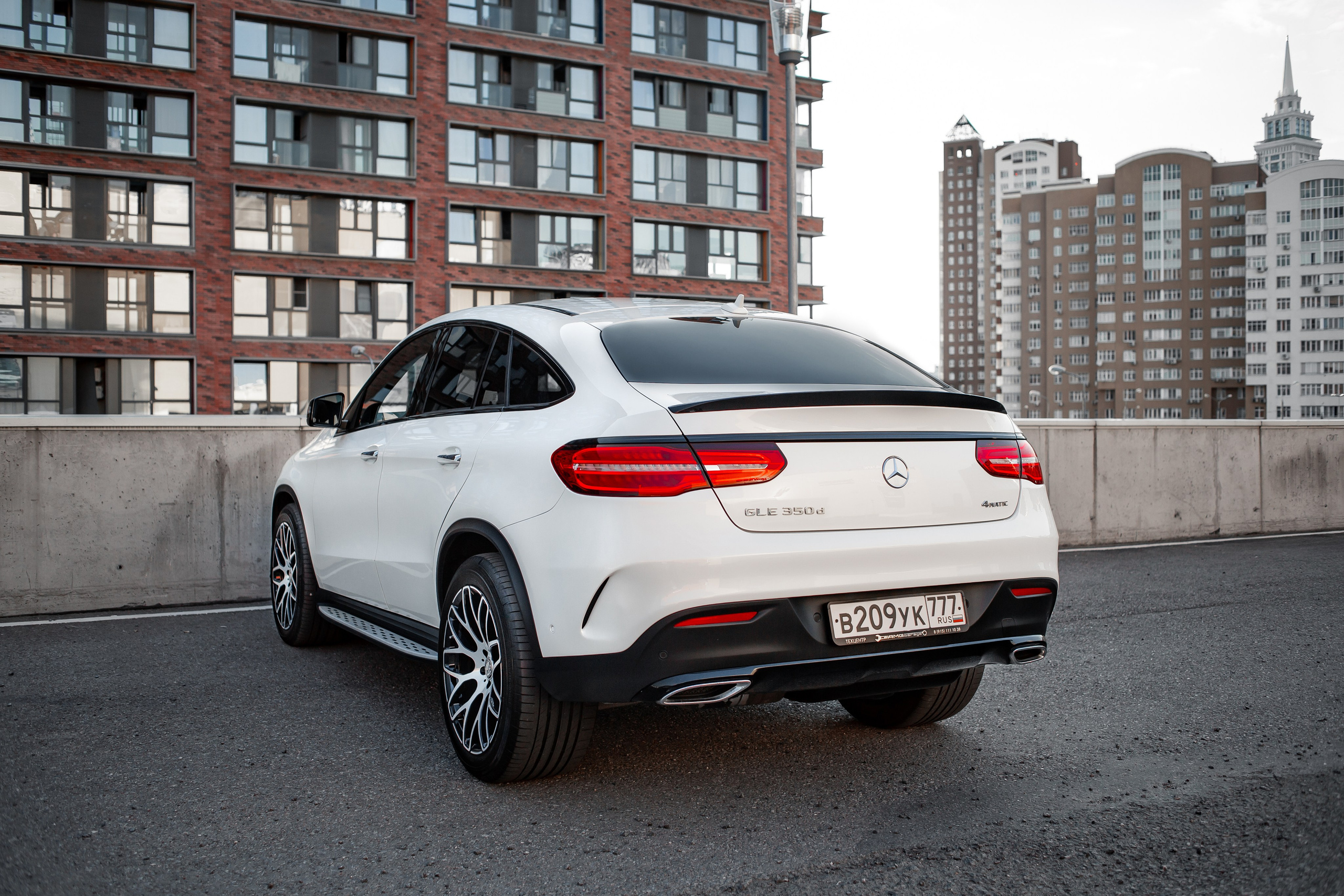 Mercedes-Benz GLE 350d. Автомобильный фотограф в Москве Андрей Емельянов